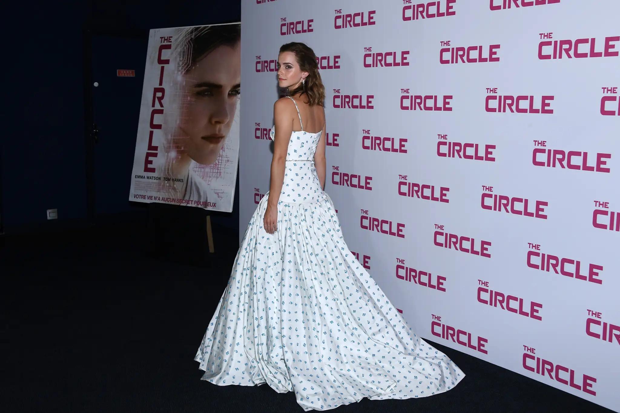 Emma Watson na premiére filmu The Circle v Paríži