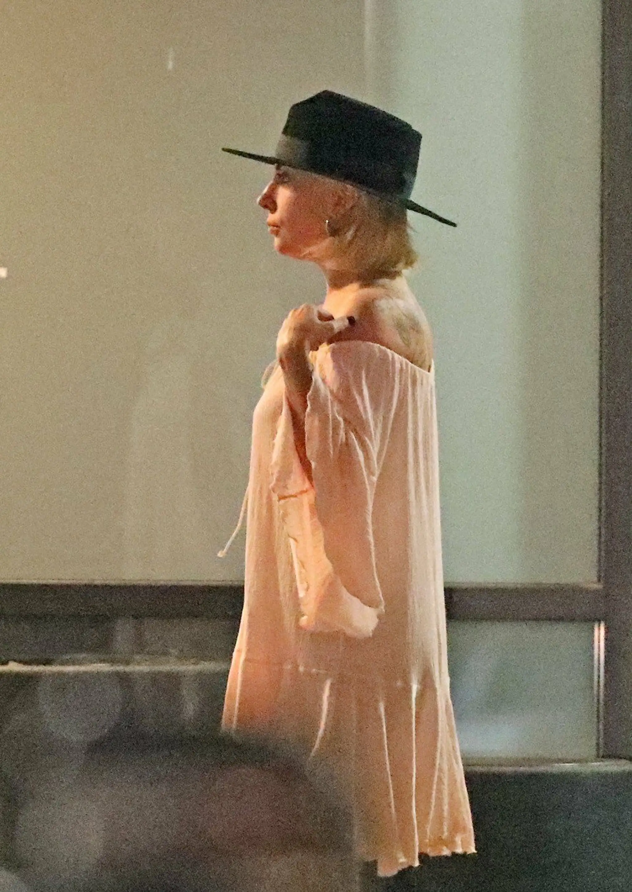 Lady Gaga sa vybrala sama na nákupy