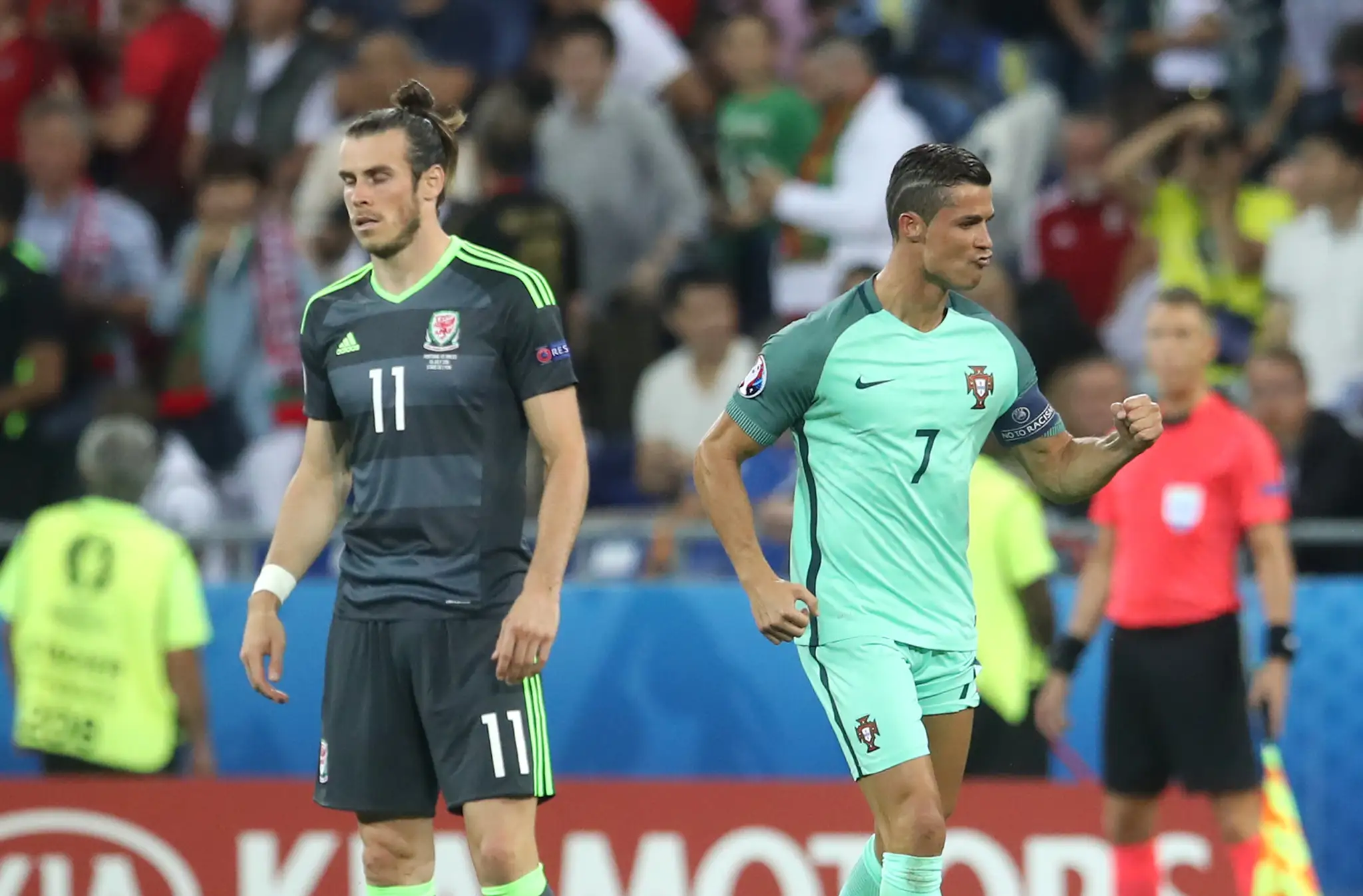 Spoluhráči z Realu Madrid - Gareth Bale a Cristiano Ronaldo - si zmerali sily v súboji o finále Eura.