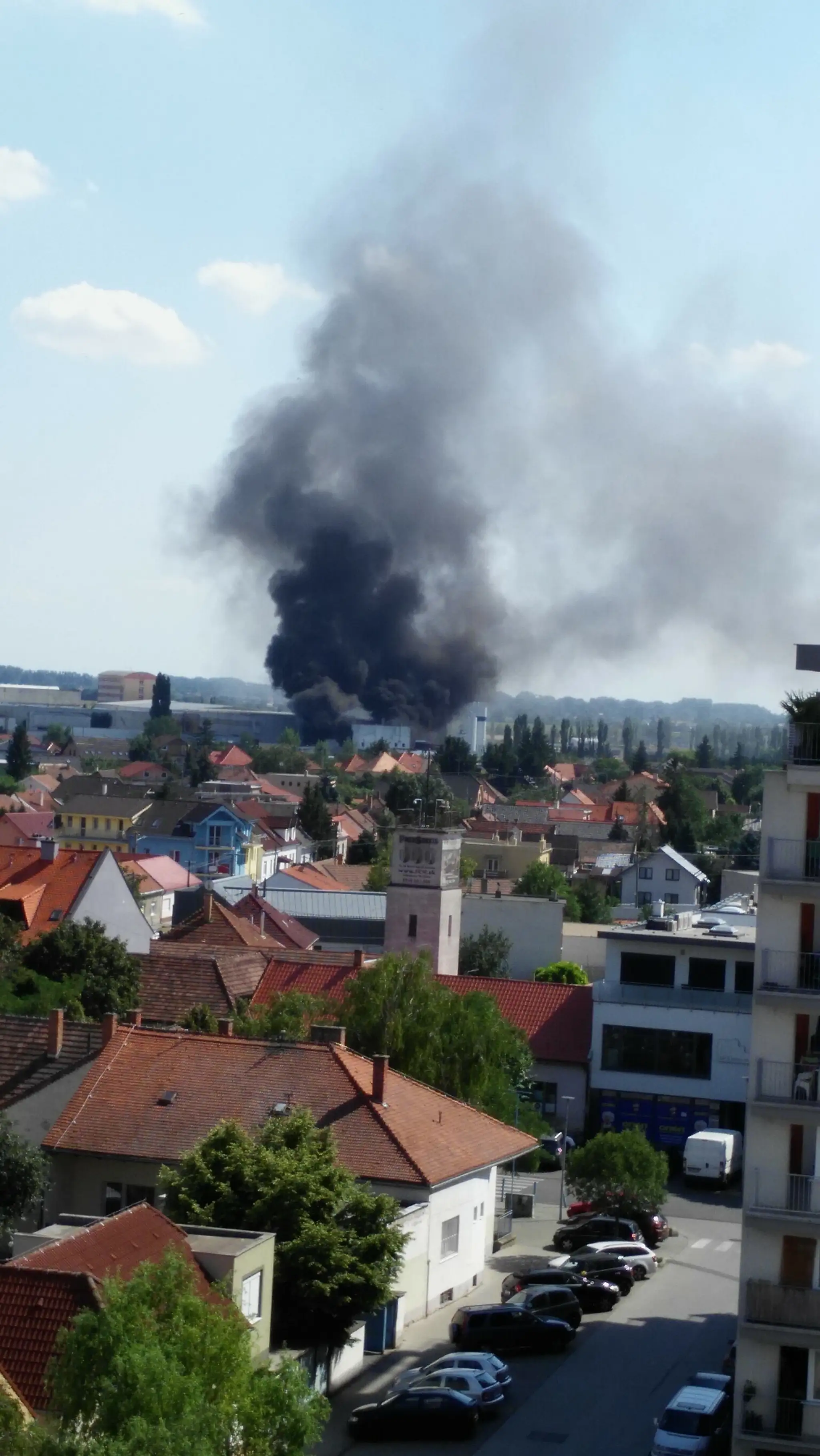Požiar v Senci
