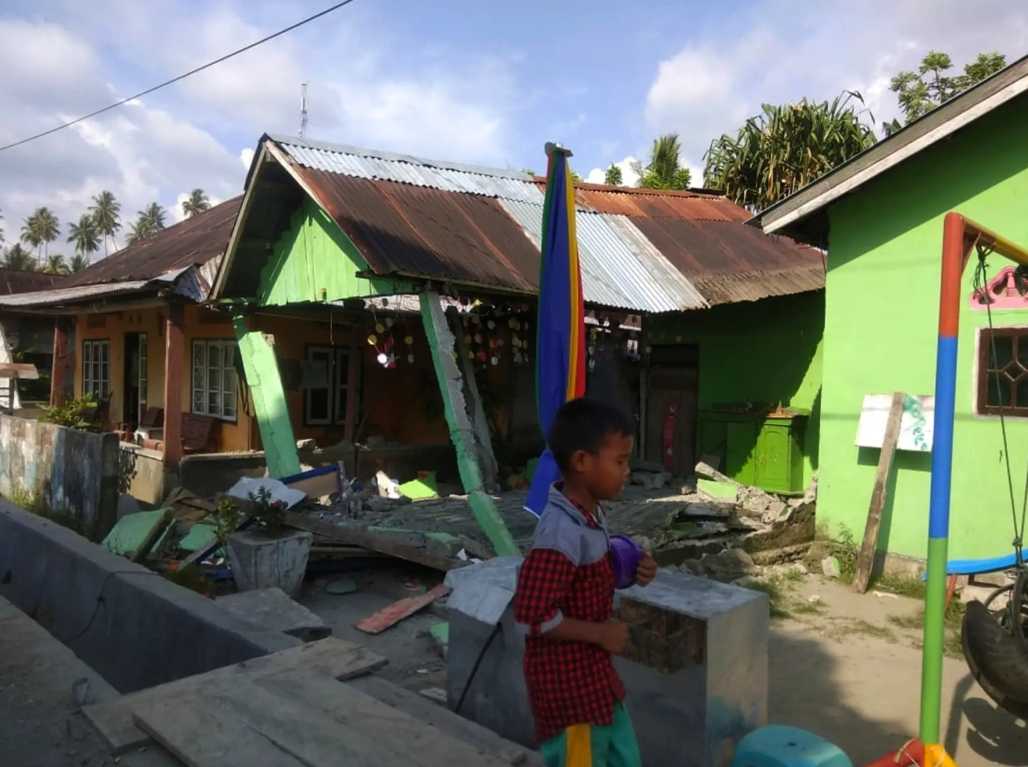 Zemetrasenie a cunami na ostrove Sulawesi