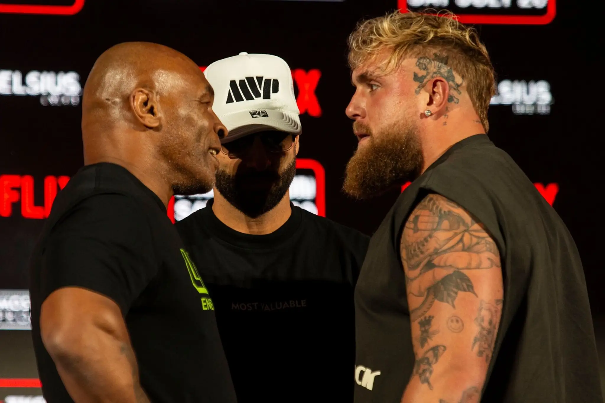 Mike Tyson a Jake Paul