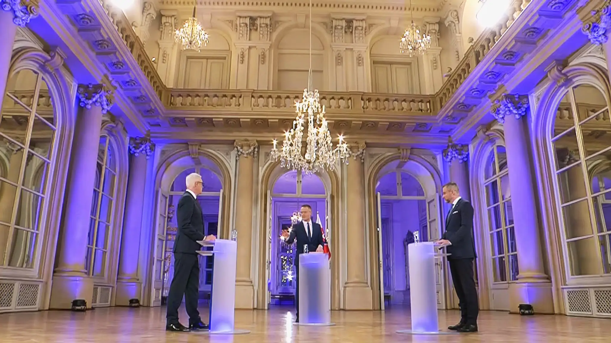 Debata.