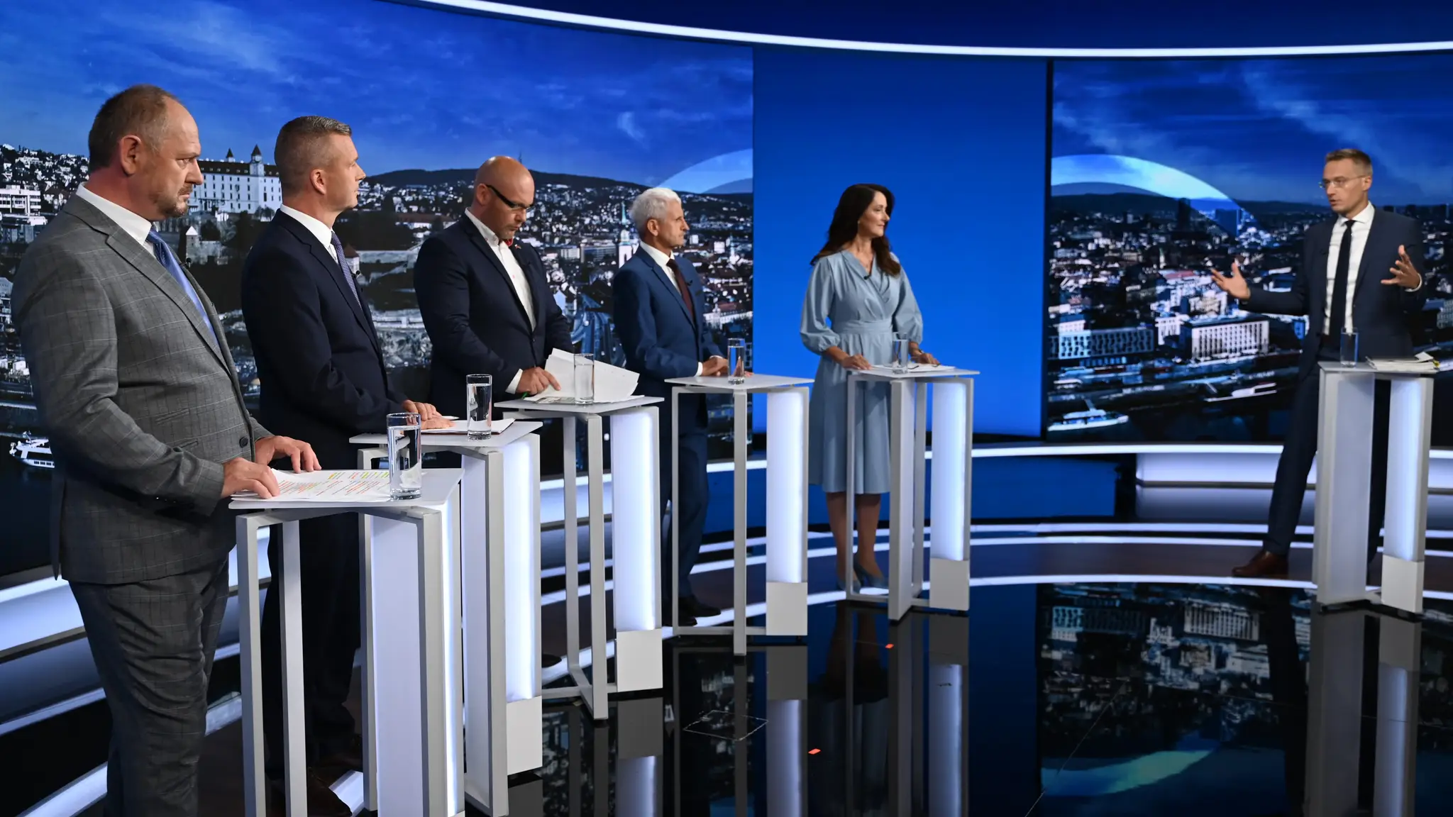 Predvolebná diskusia s Michalom Kovačičom.