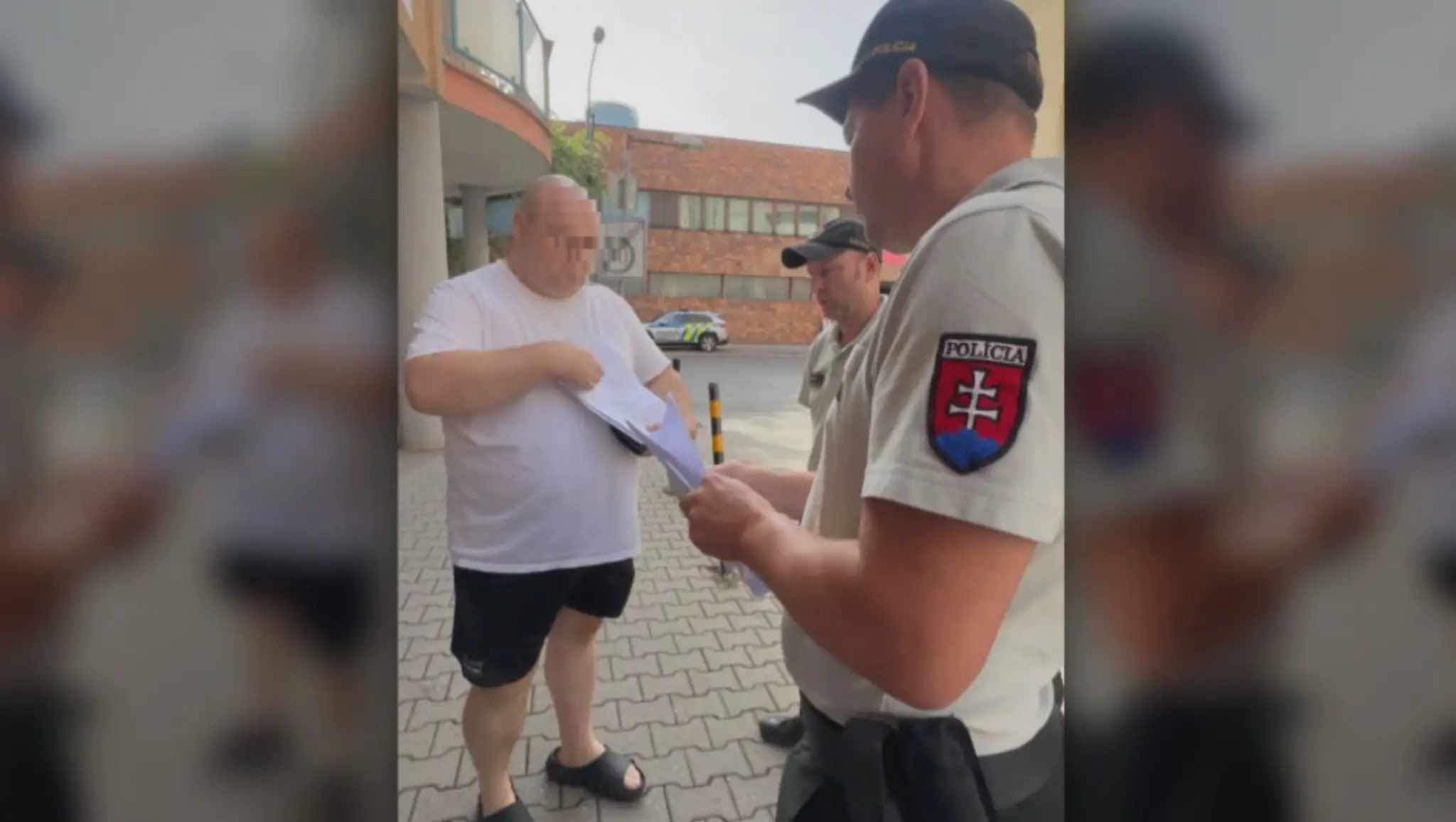 Trinásť rokov im neplatil.