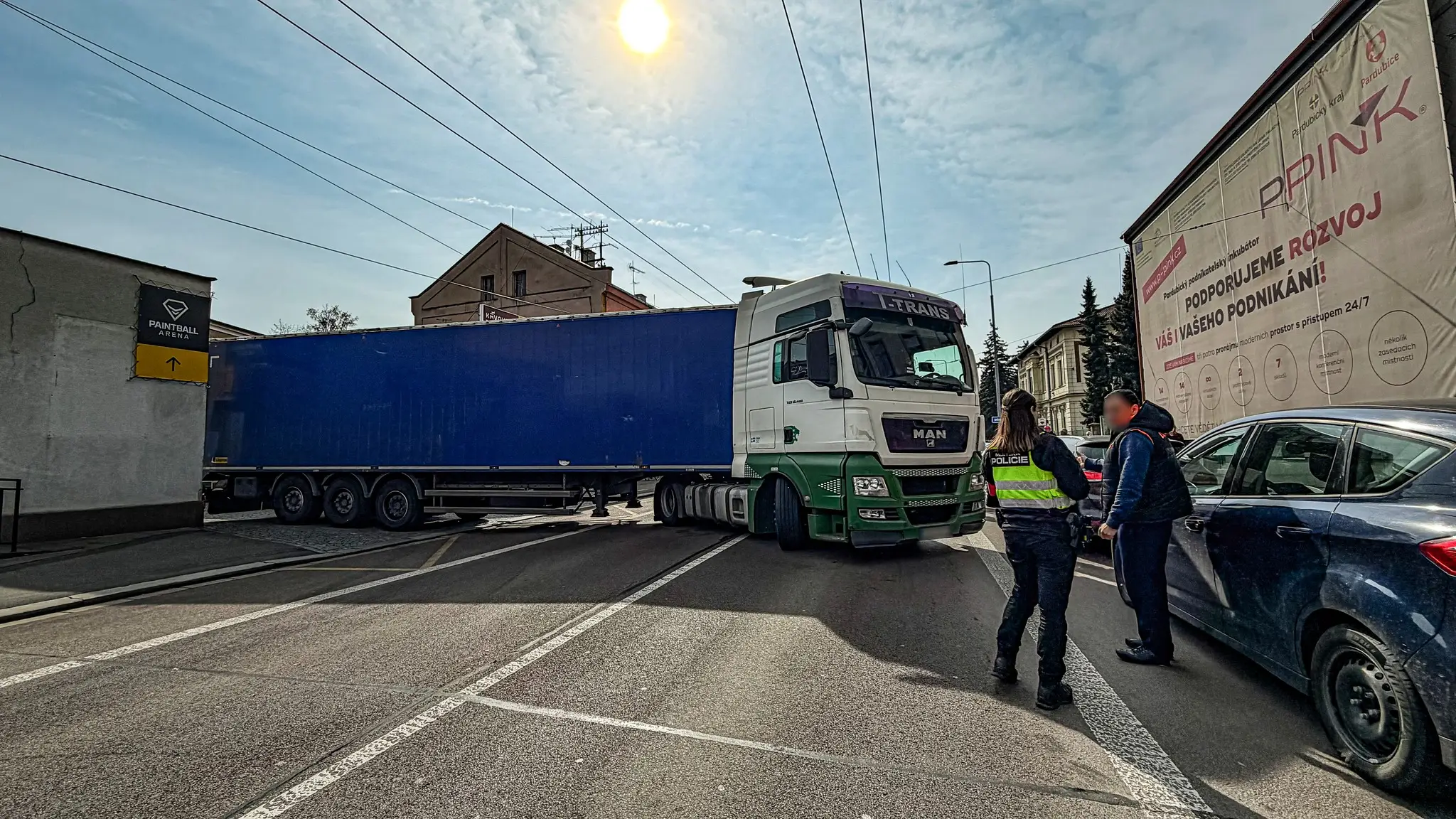 Záber z miesta incidentu.