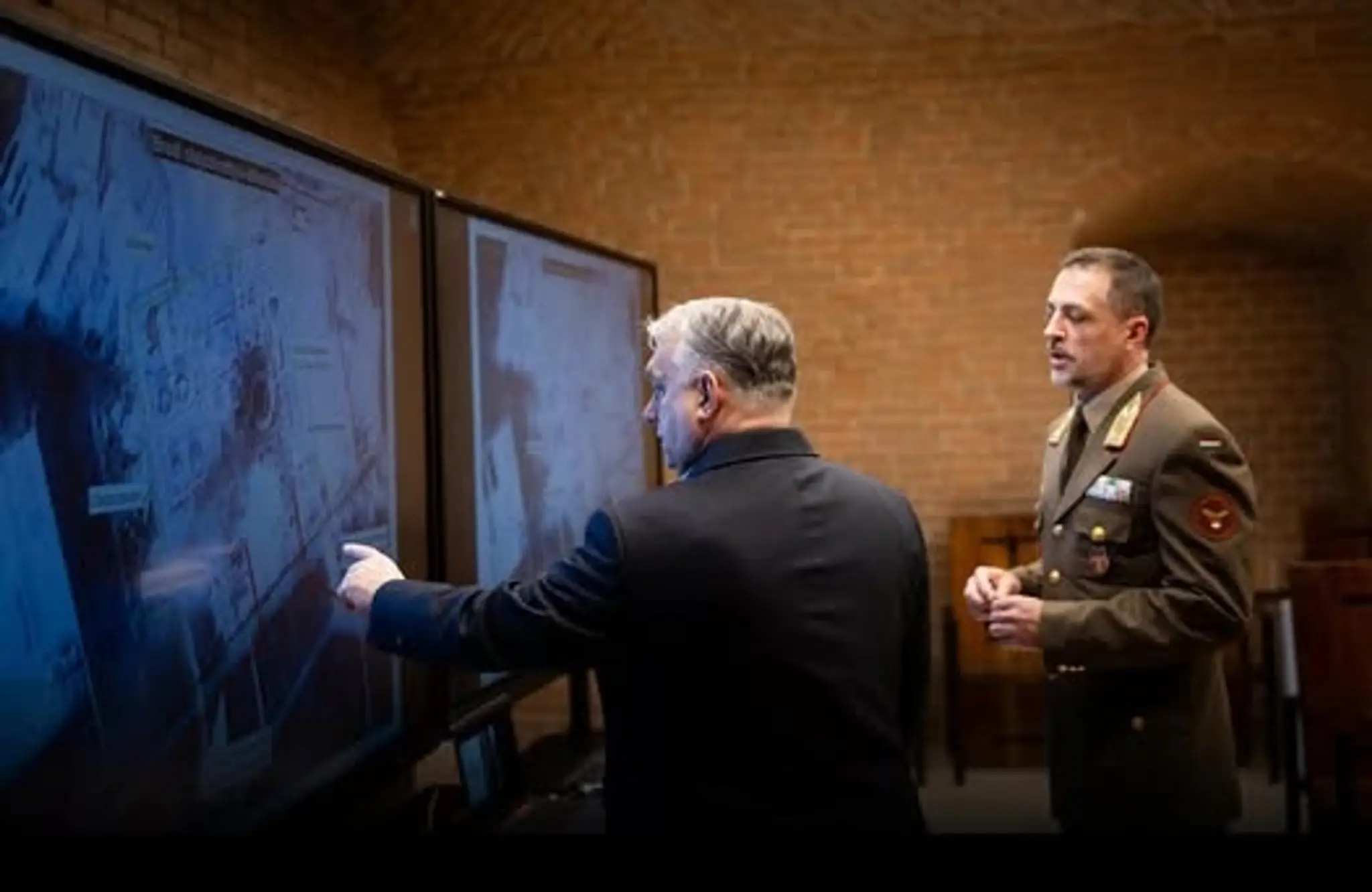 Viktor Orbán ukázal satelitné snímky ropovodu Družba.