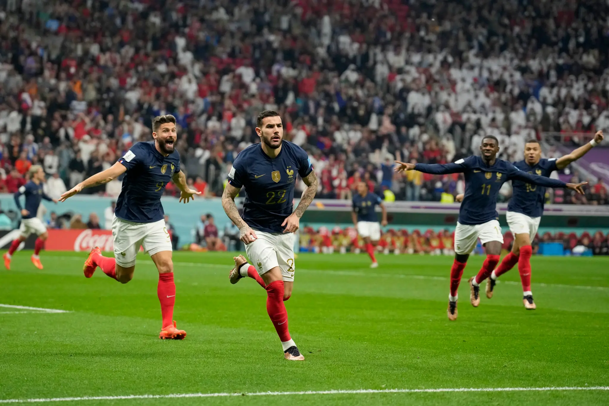 Francúzi sa tešia po strelení gólu