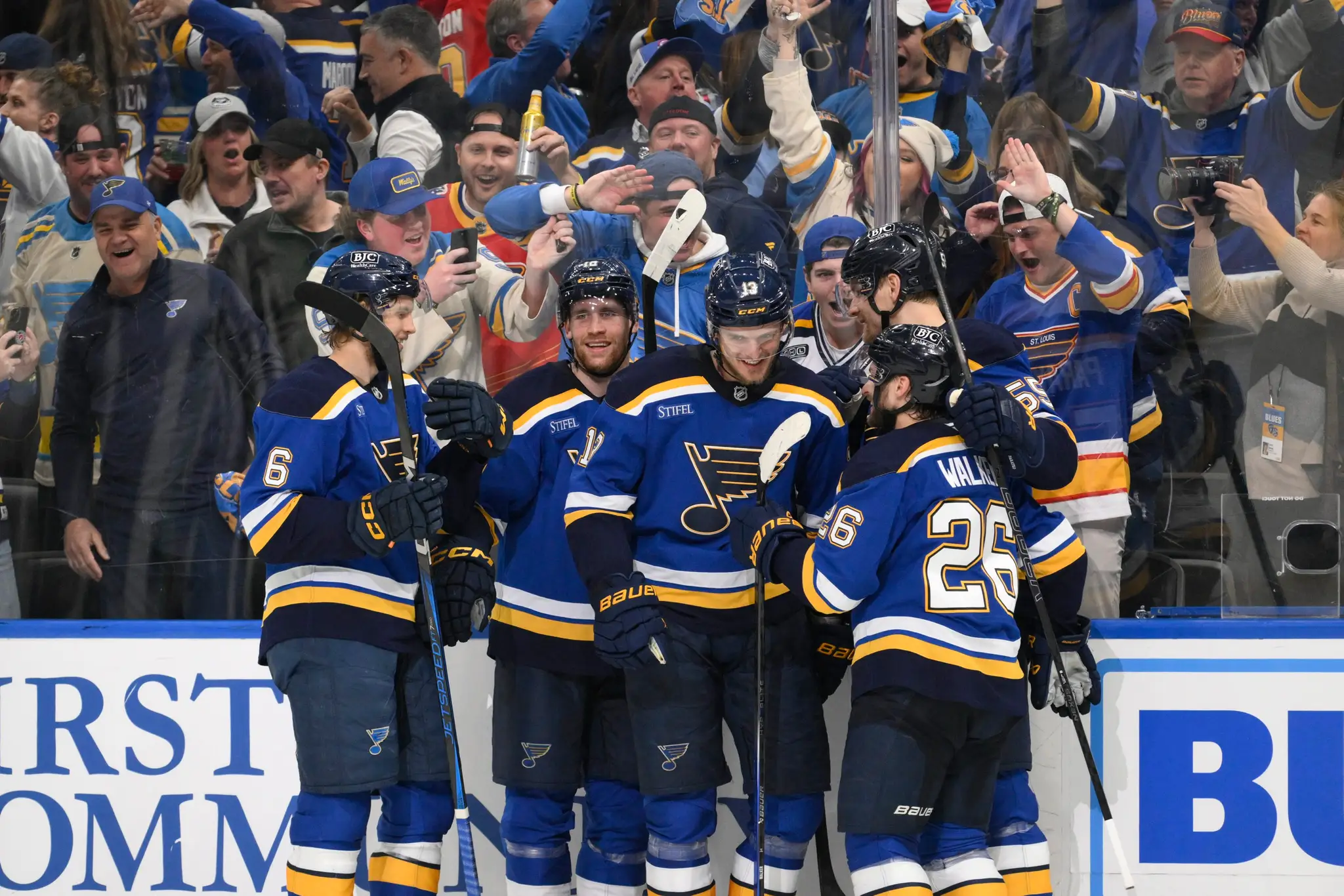 Gólová radosť hokejistov St. Louis Blues.