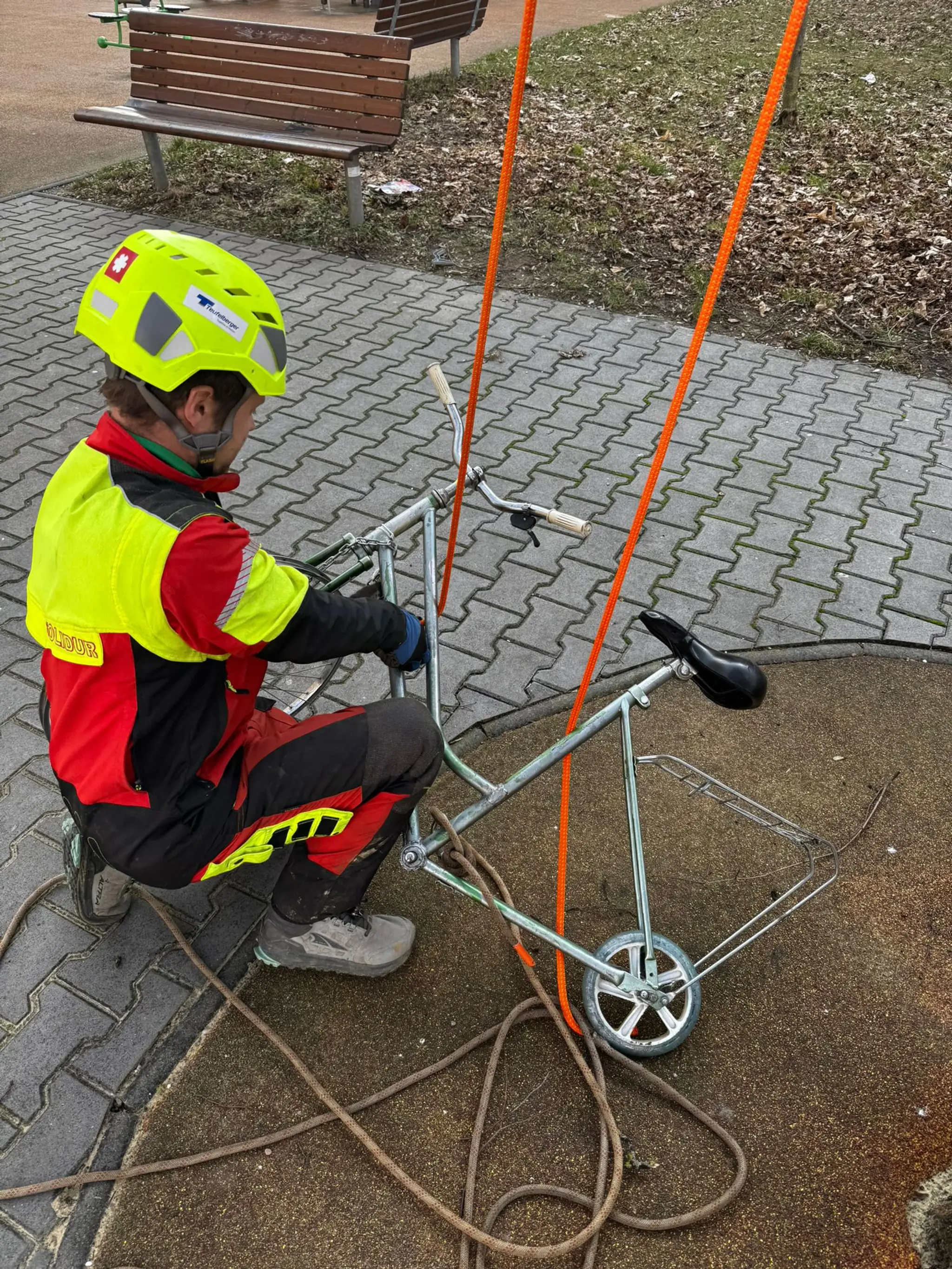 Bicykel na strome