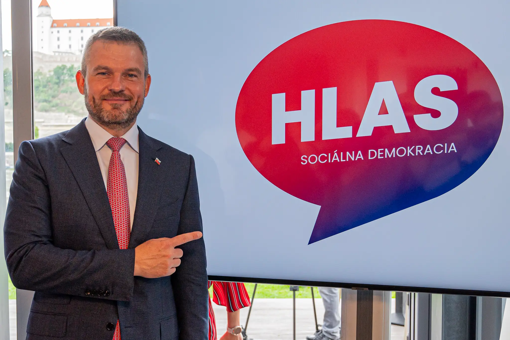 P. Pellegrini s logom strany Hlas v júni 2020