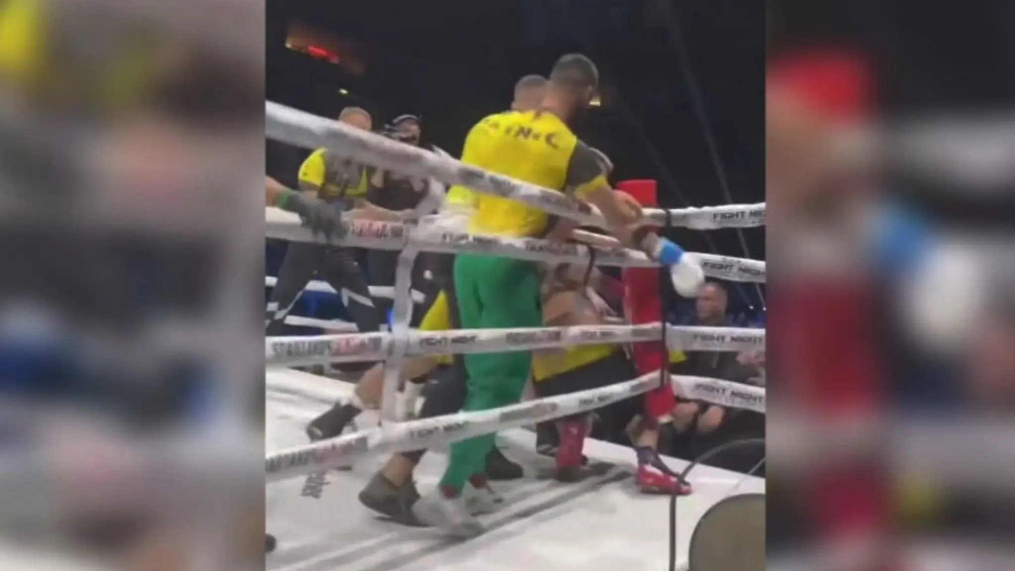 Tankó v ringu kopol do jedného z boxerov. 