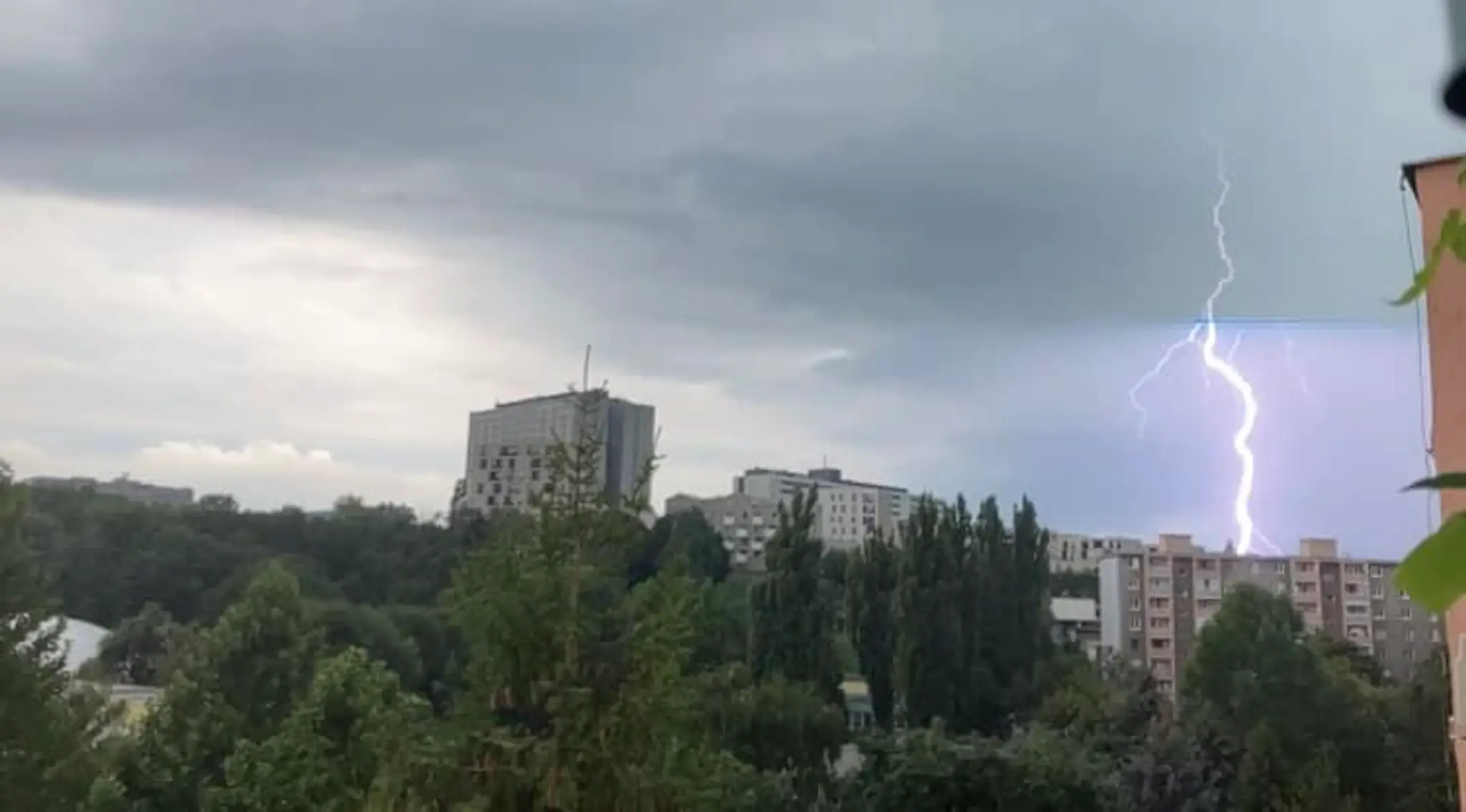Búrka v Košiciach.