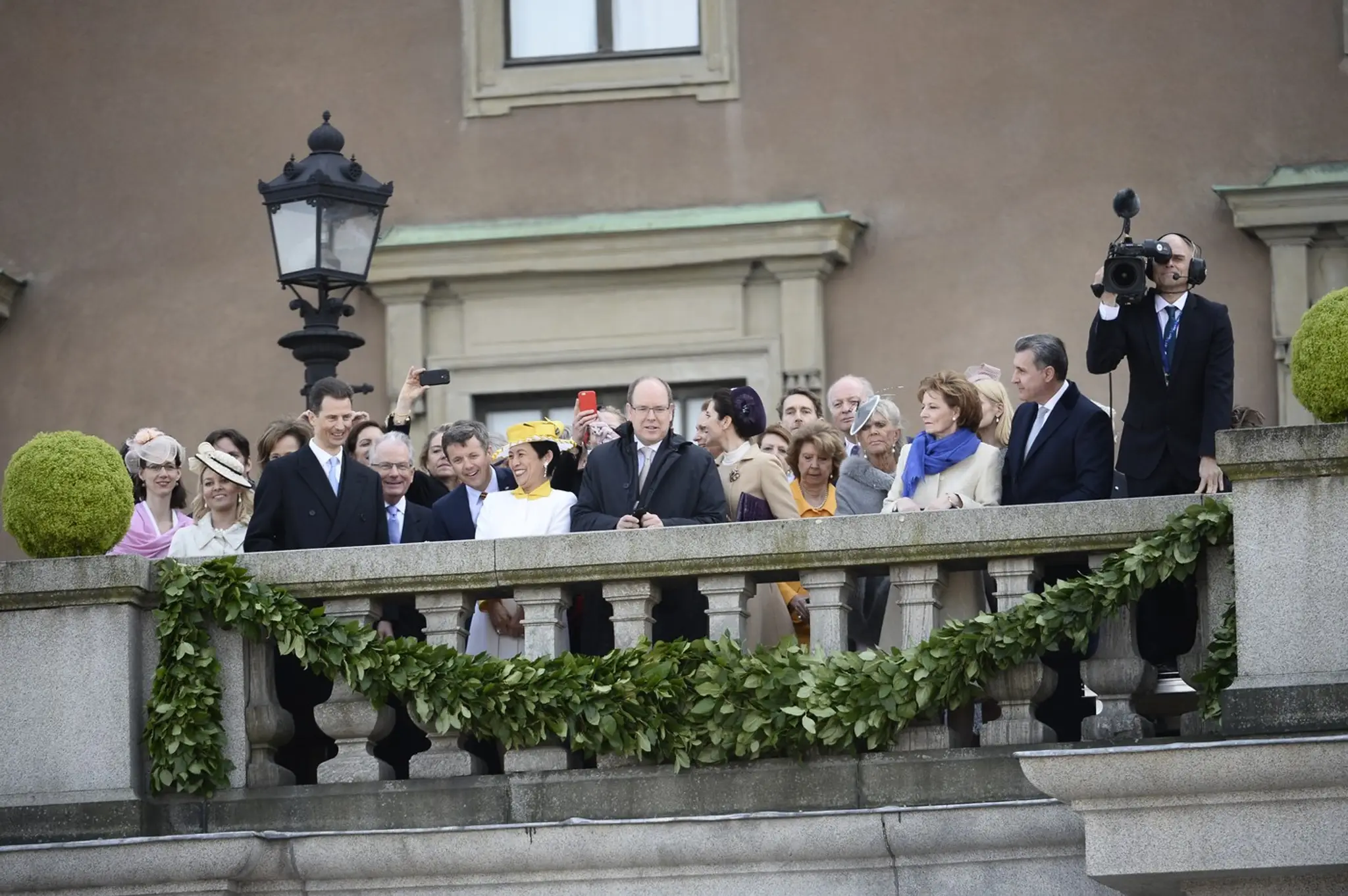 Zomrela švédska princezná (na snímke tretia sprava)