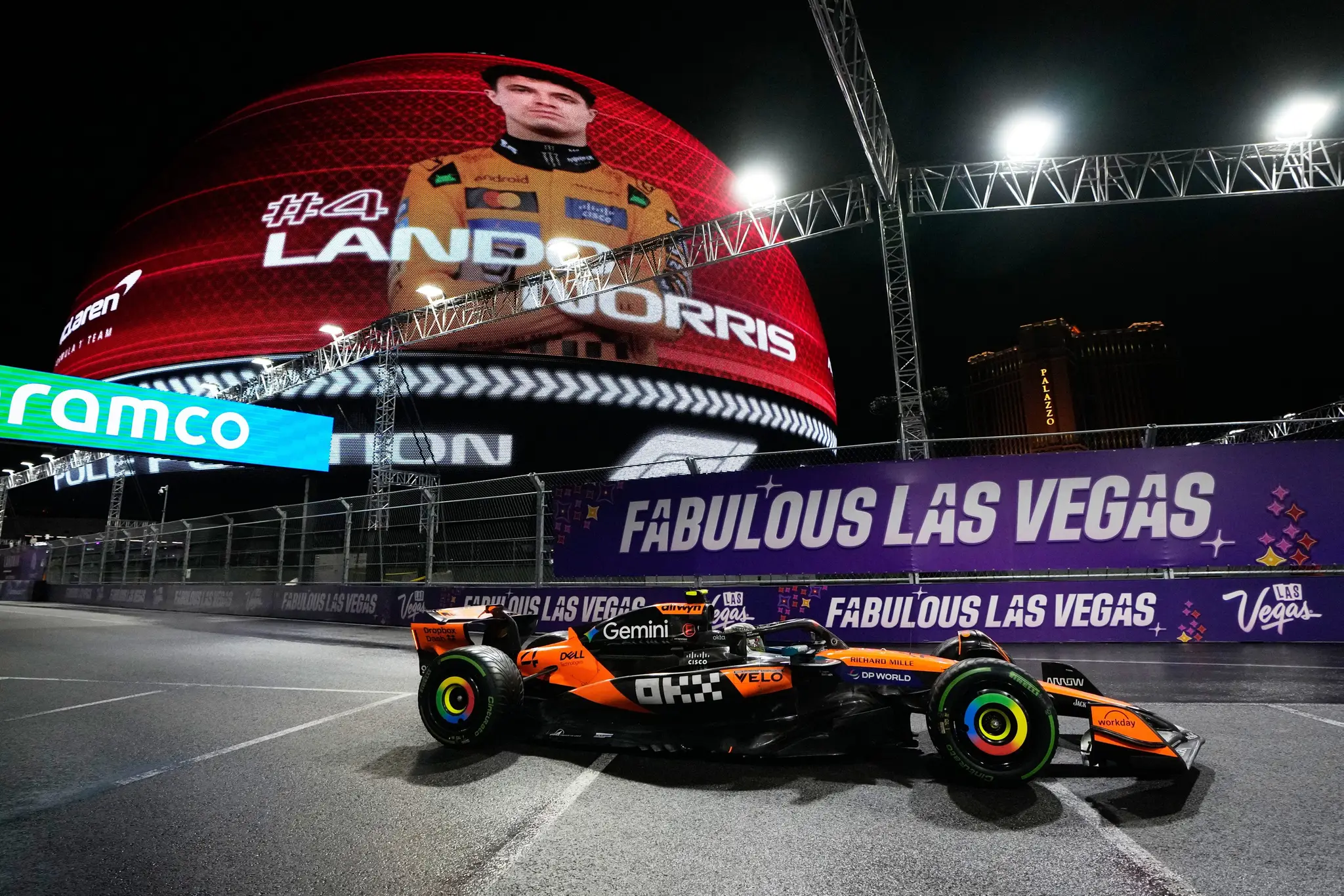 Lando Norris vyhral kvalifikáciu na Veľkú cenu Las Vegas