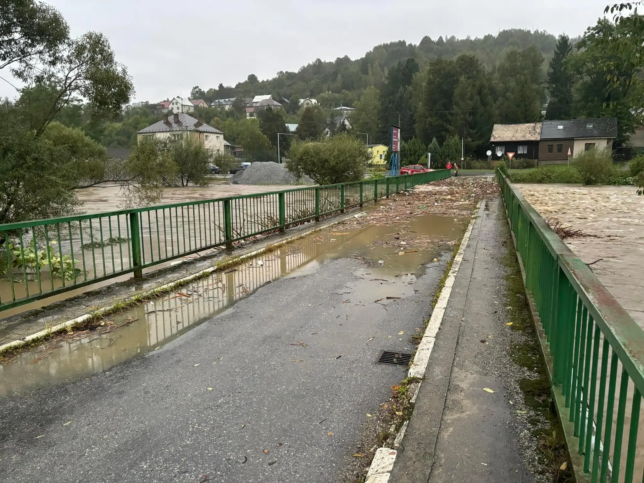 Rieka Kysuca v čadčianskej mestskej časti Horelica.