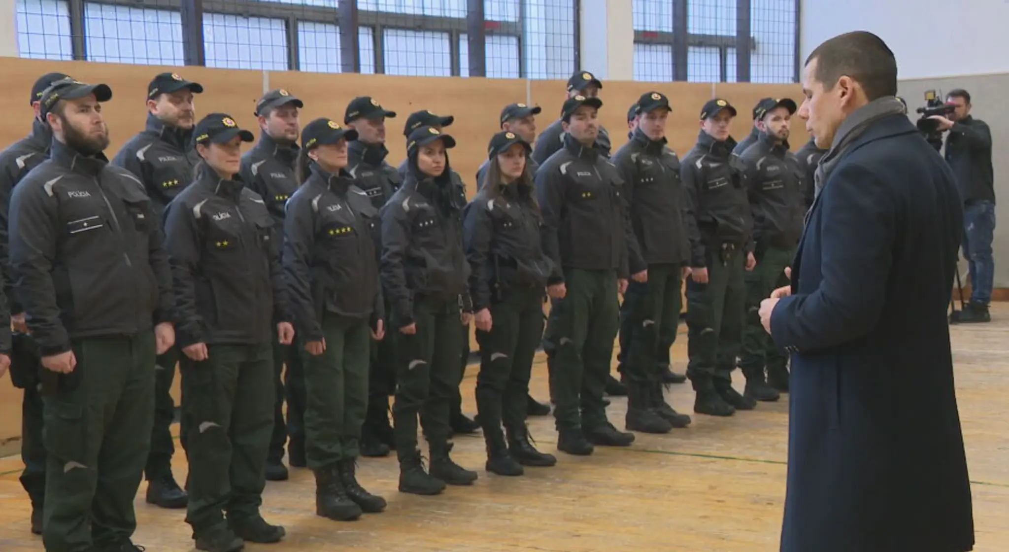 Policajti