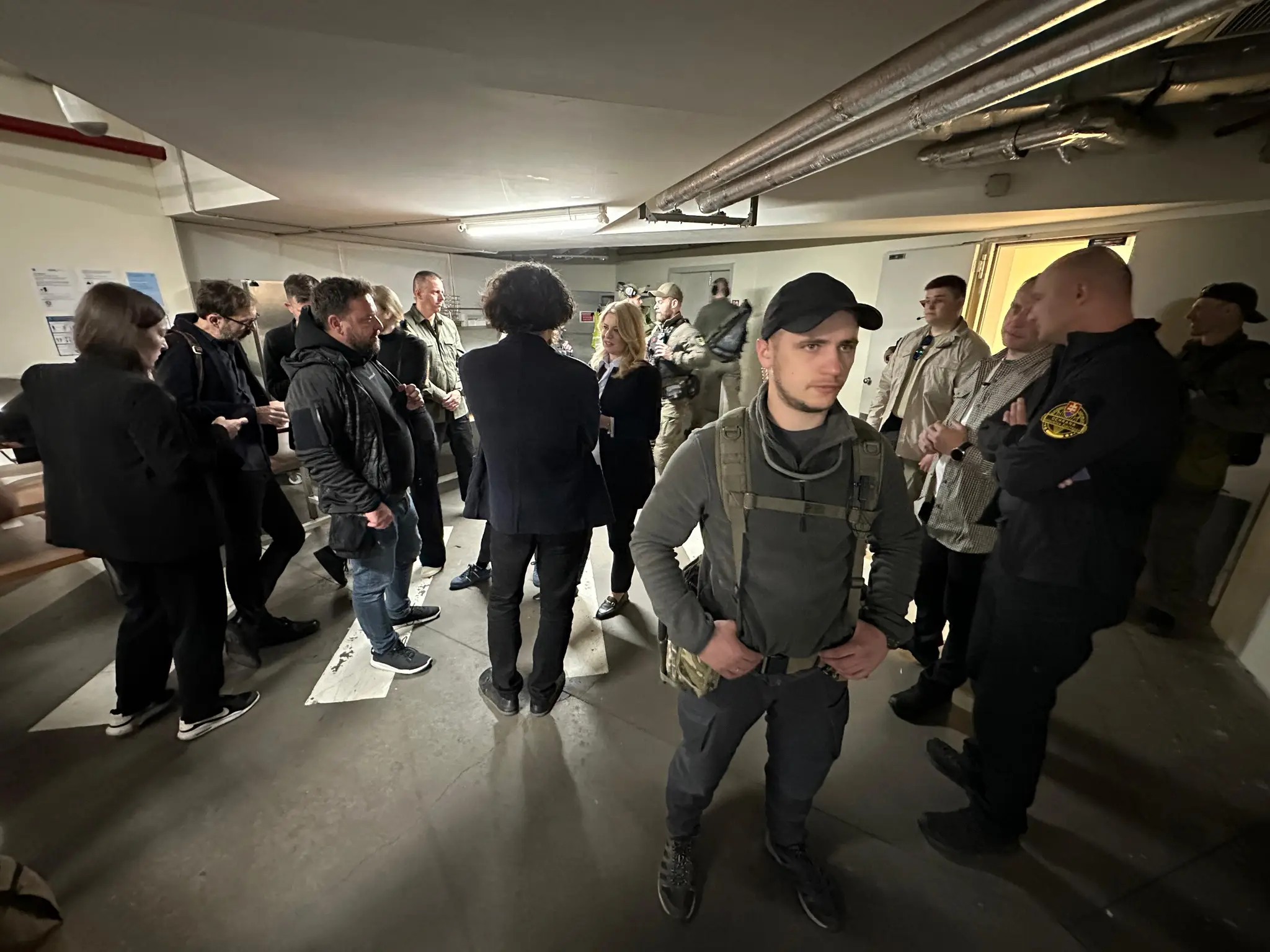 Zuzana Čaputová skončila v protileteckom kryte.