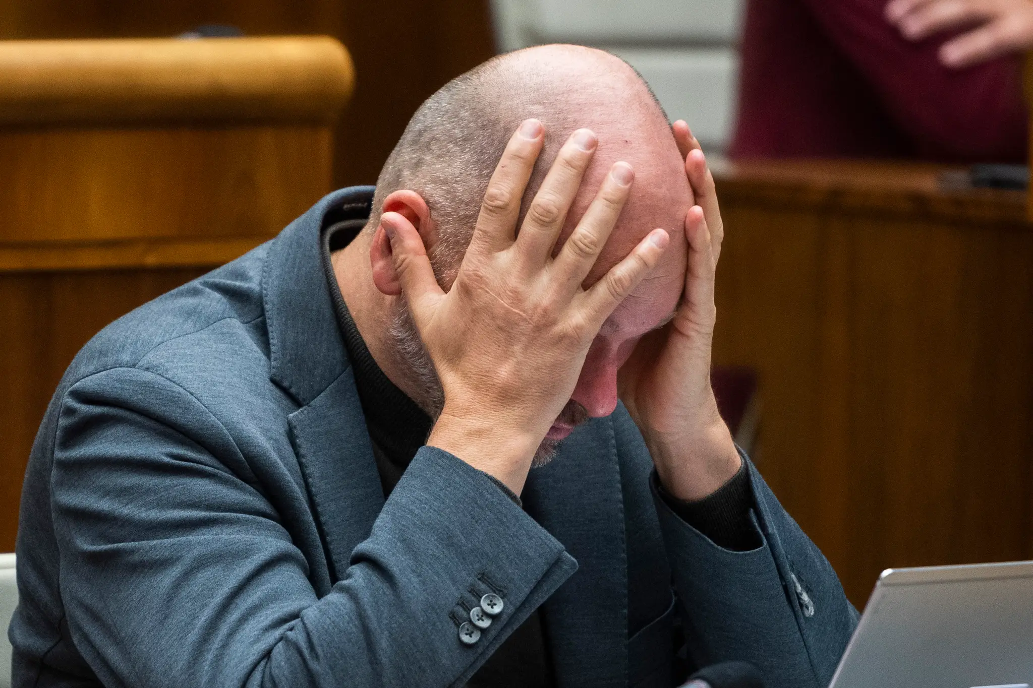 Na snímke Richard Sulík (SaS) počas hlasovania o odvolaní ministra financií SR Igora Matoviča (OĽANO).
