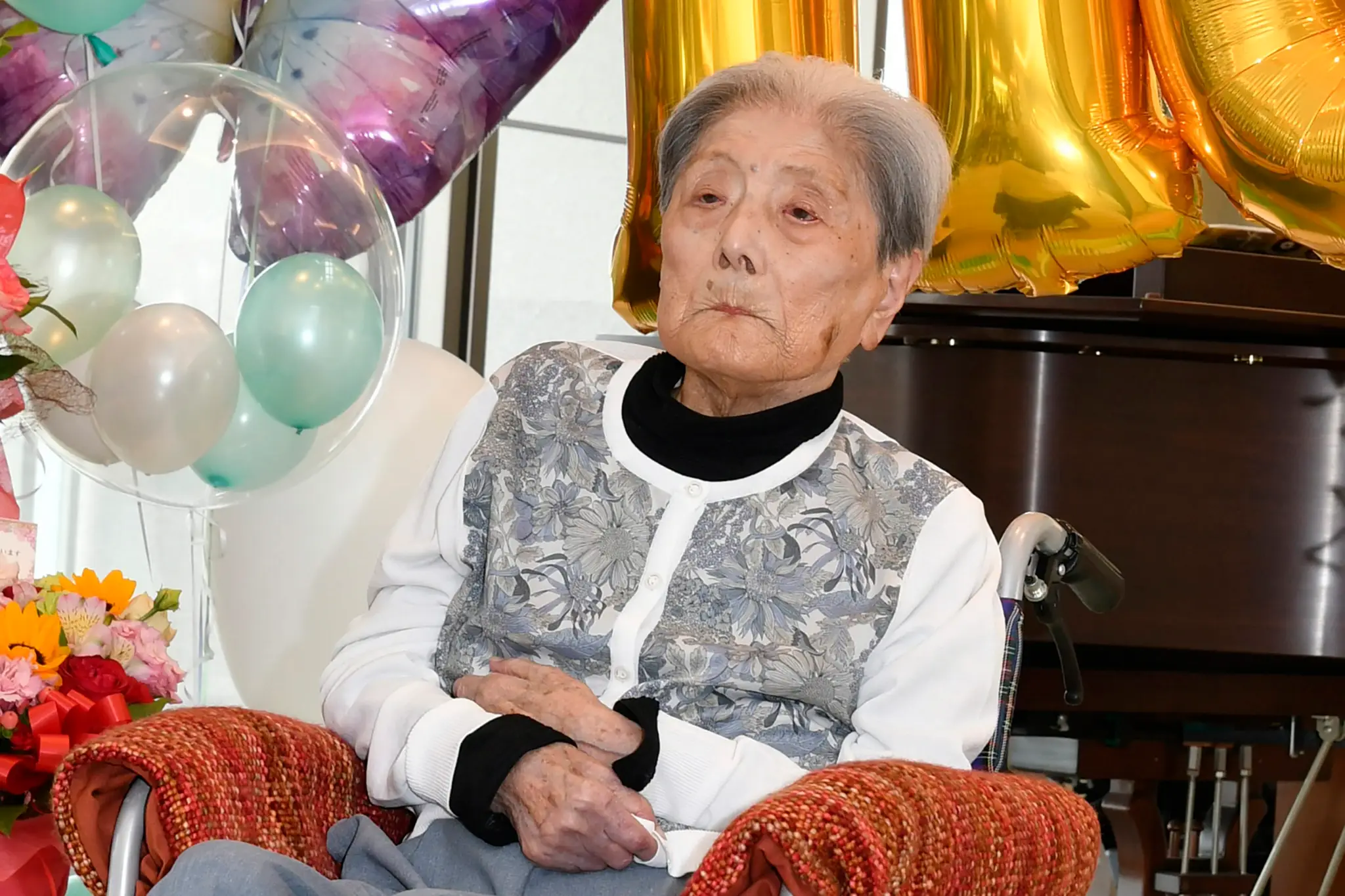 Na snímke Japonka Tomiko Itookaová, ktorá zomrela vo veku 116 rokov.