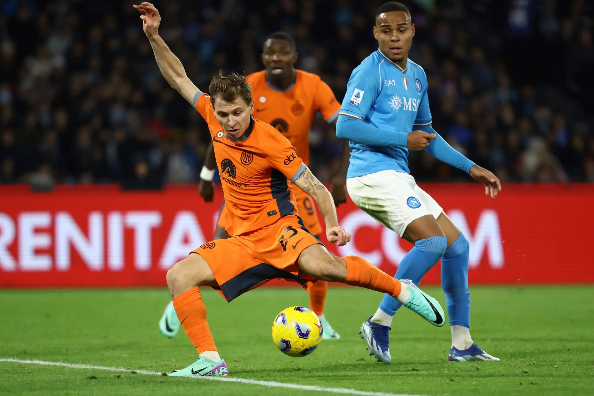 Inter v netradičných farbách dobyl Neapol.