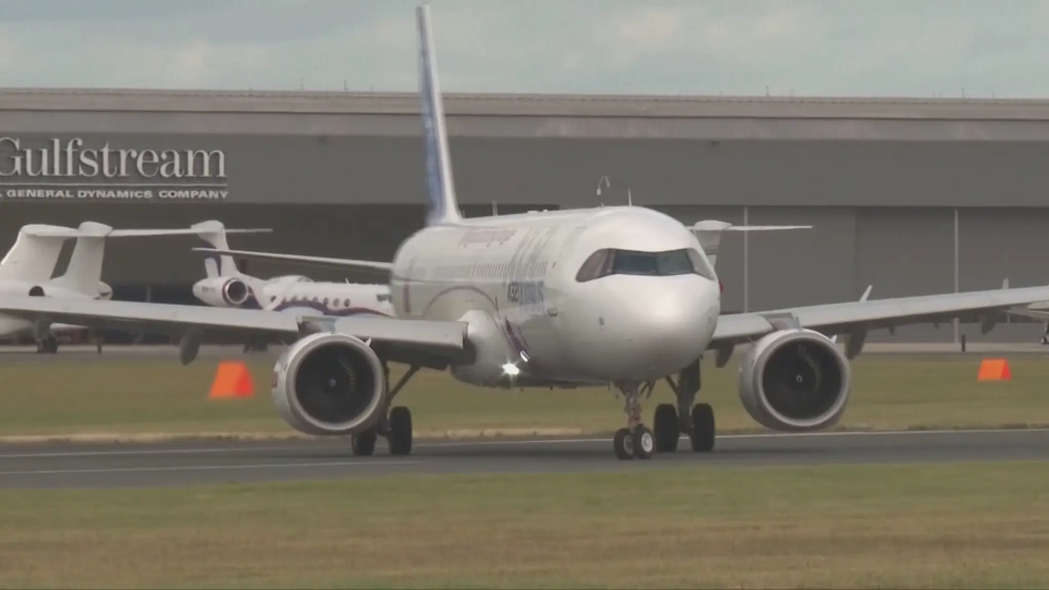 Airbus A320.