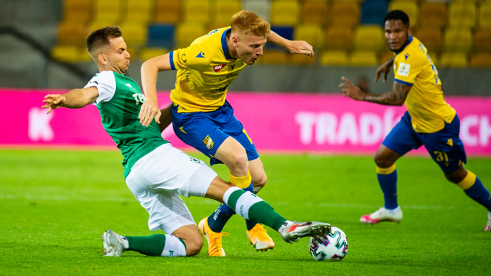 Jakub Považanec (prvý zľava) na archívnej snímke.