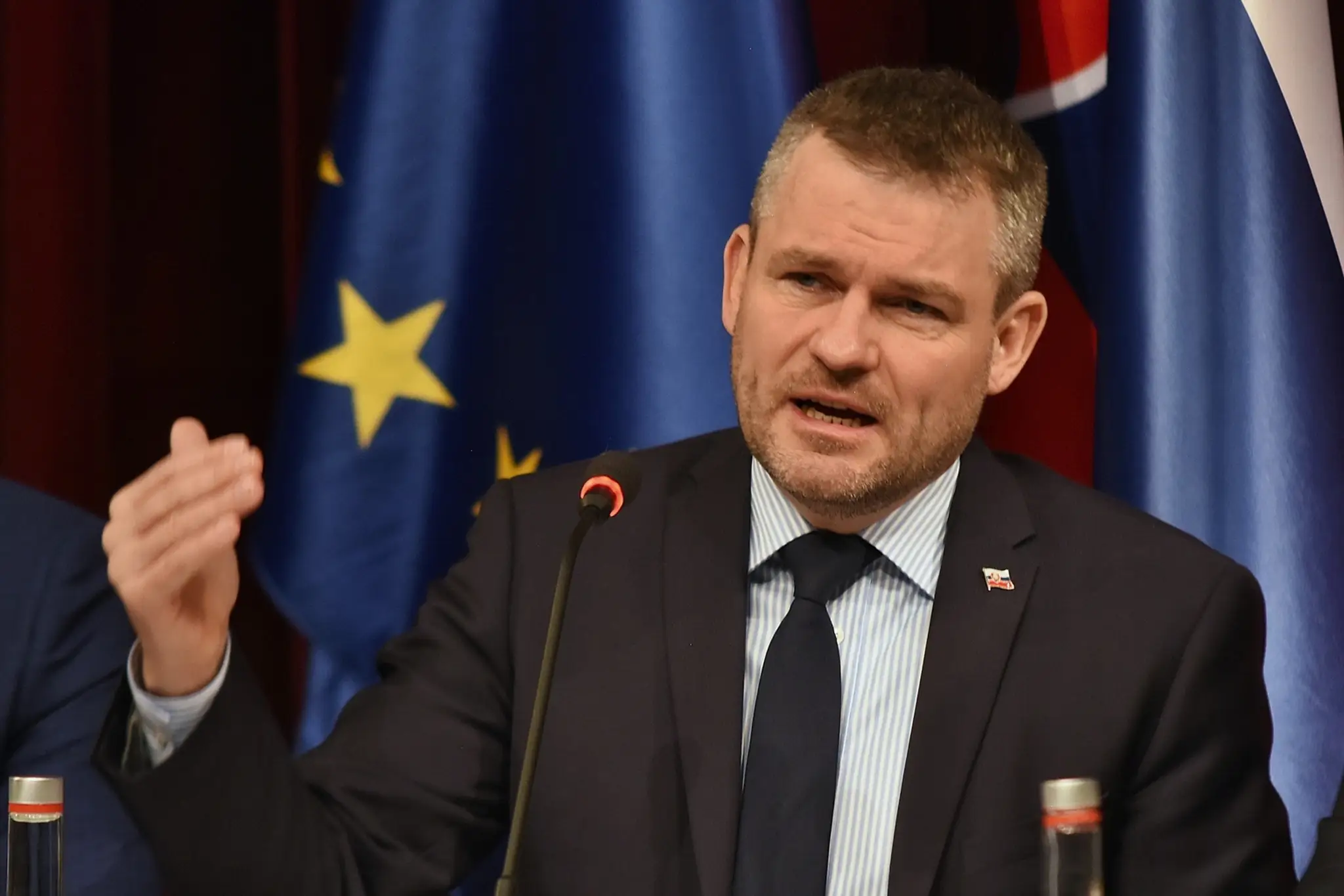 Linda je od žiarlivosti bez seba. Alica ide po Tomášovi!.mp4