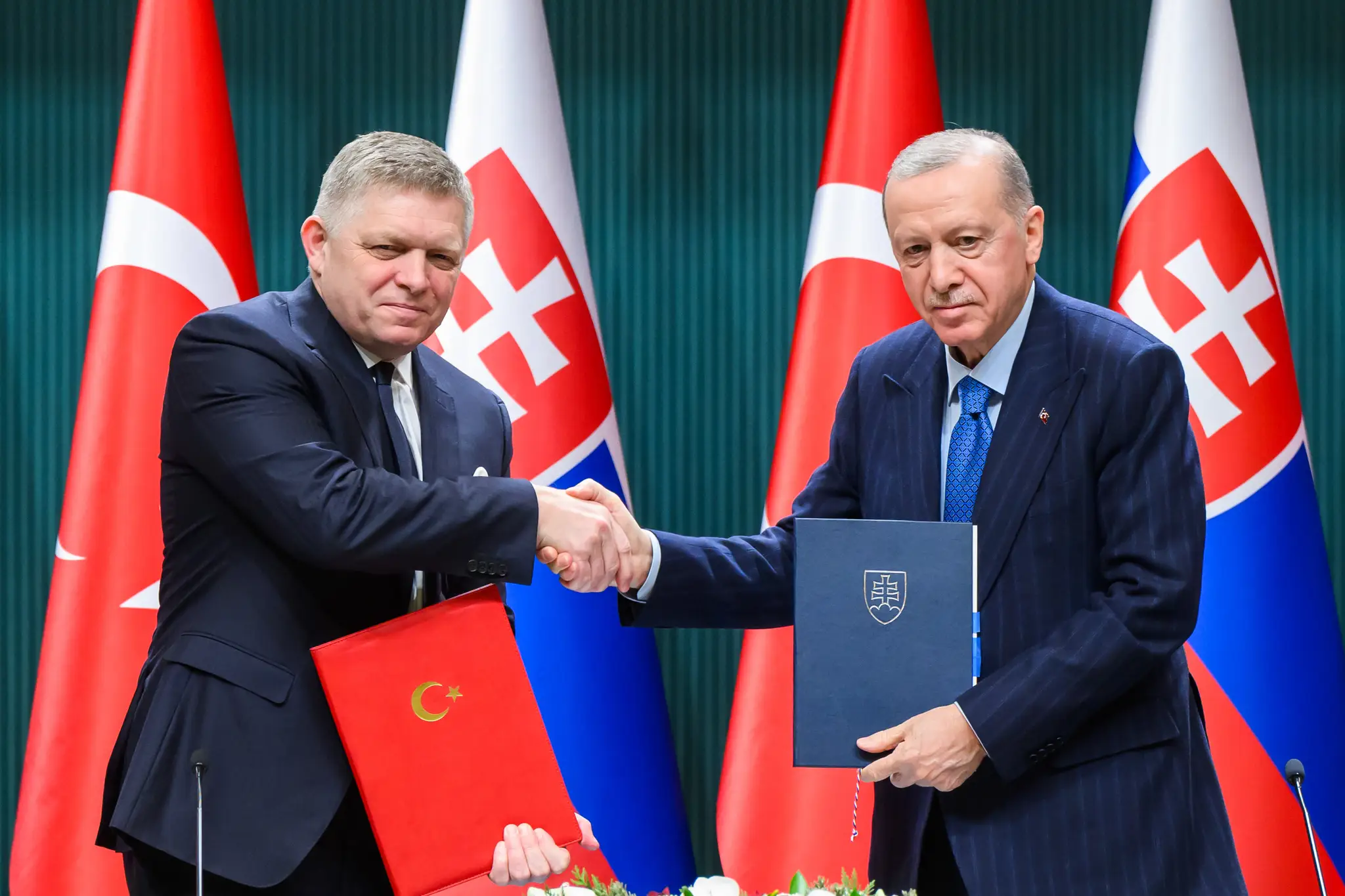 Premiér Robert Fico na návšteve v Turecku, prijal ho prezident Erdogan a podpísali dokument o strategickom partnerstve