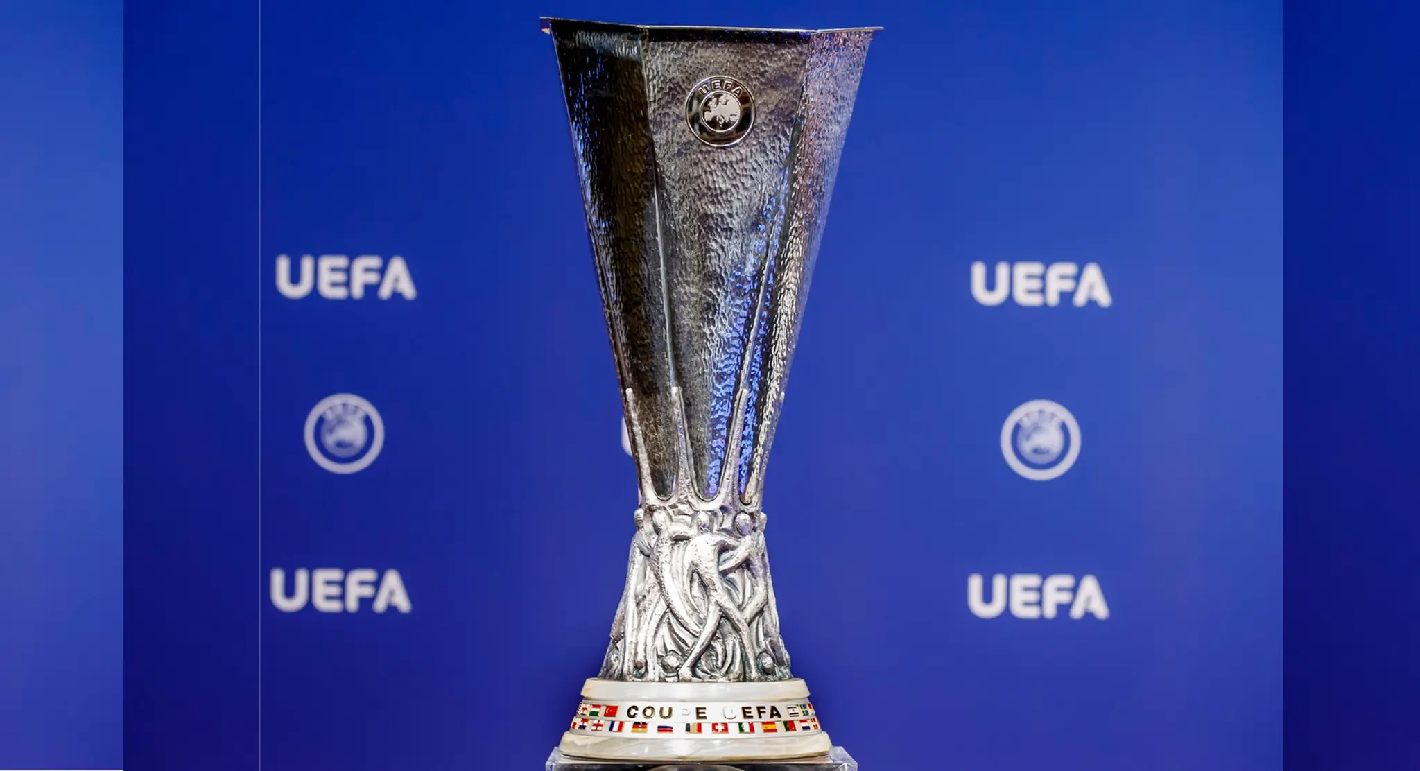 Trofej pre víťaza EL UEFA.