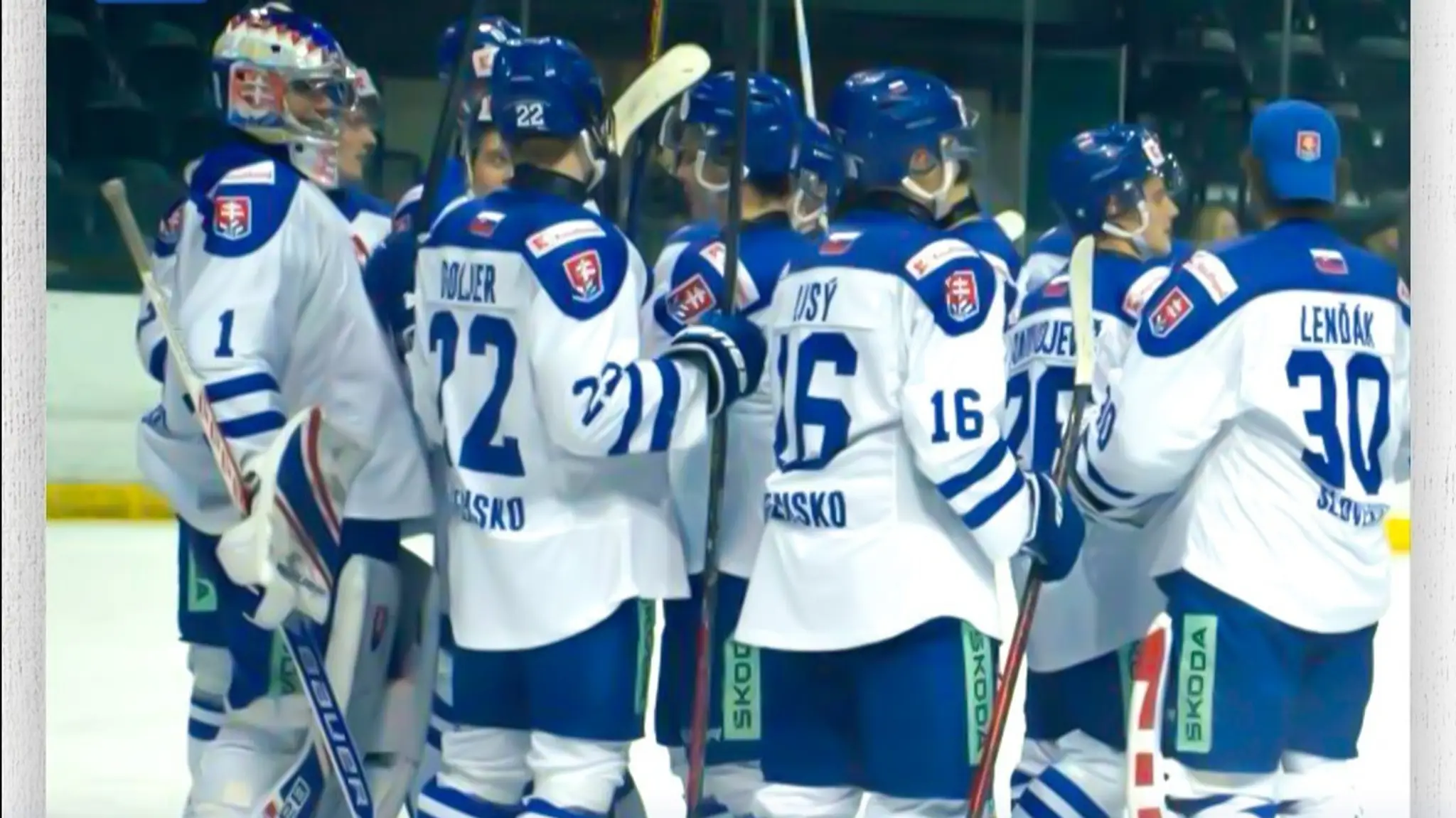 Slovenskí hokejisti do 20 rokov (cropped)