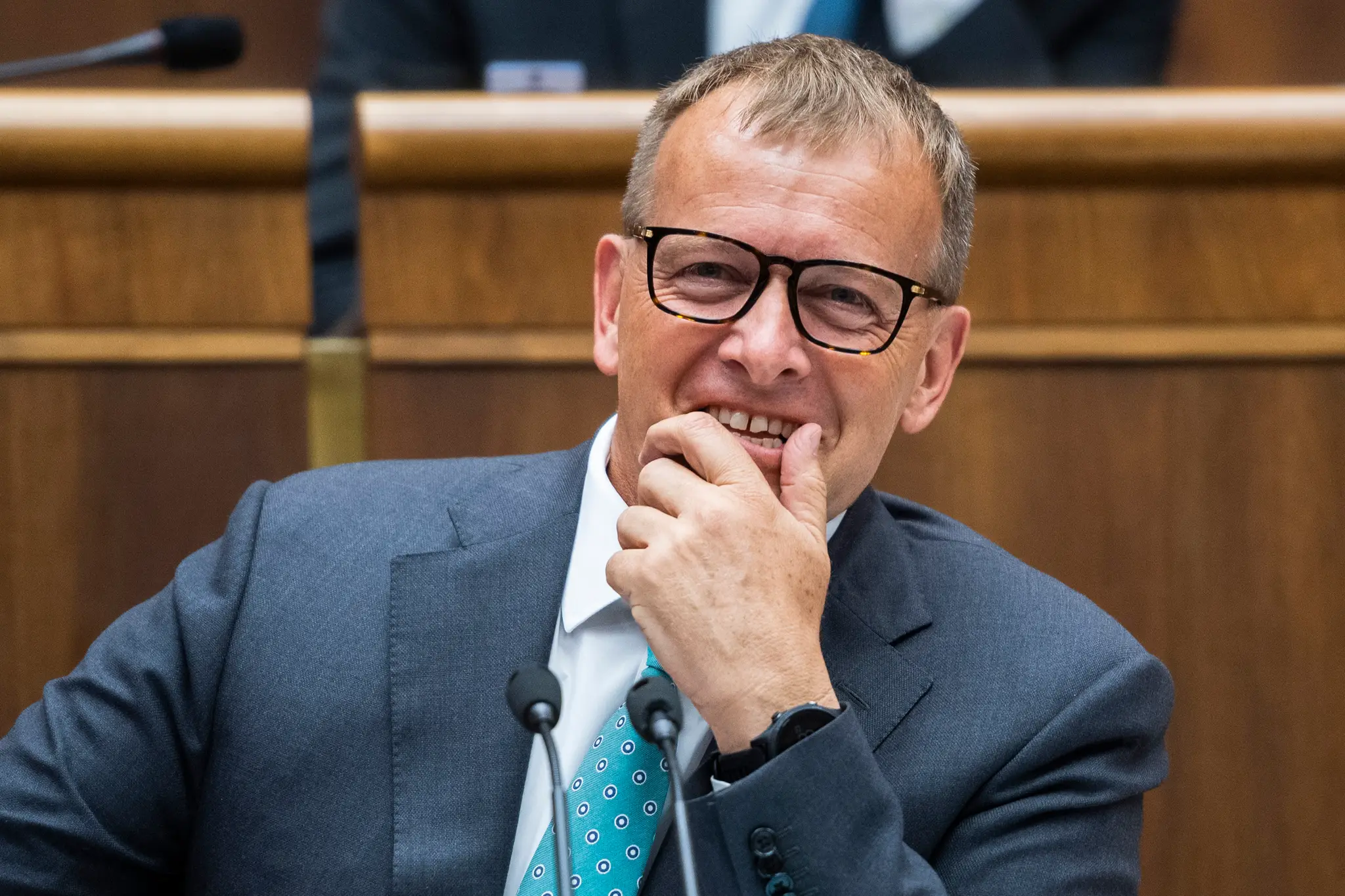 Predseda Národnej rady Boris Kollár (Sme rodina) počas hlasovania na 65. schôdzi parlamentu/27.apríl 2022 