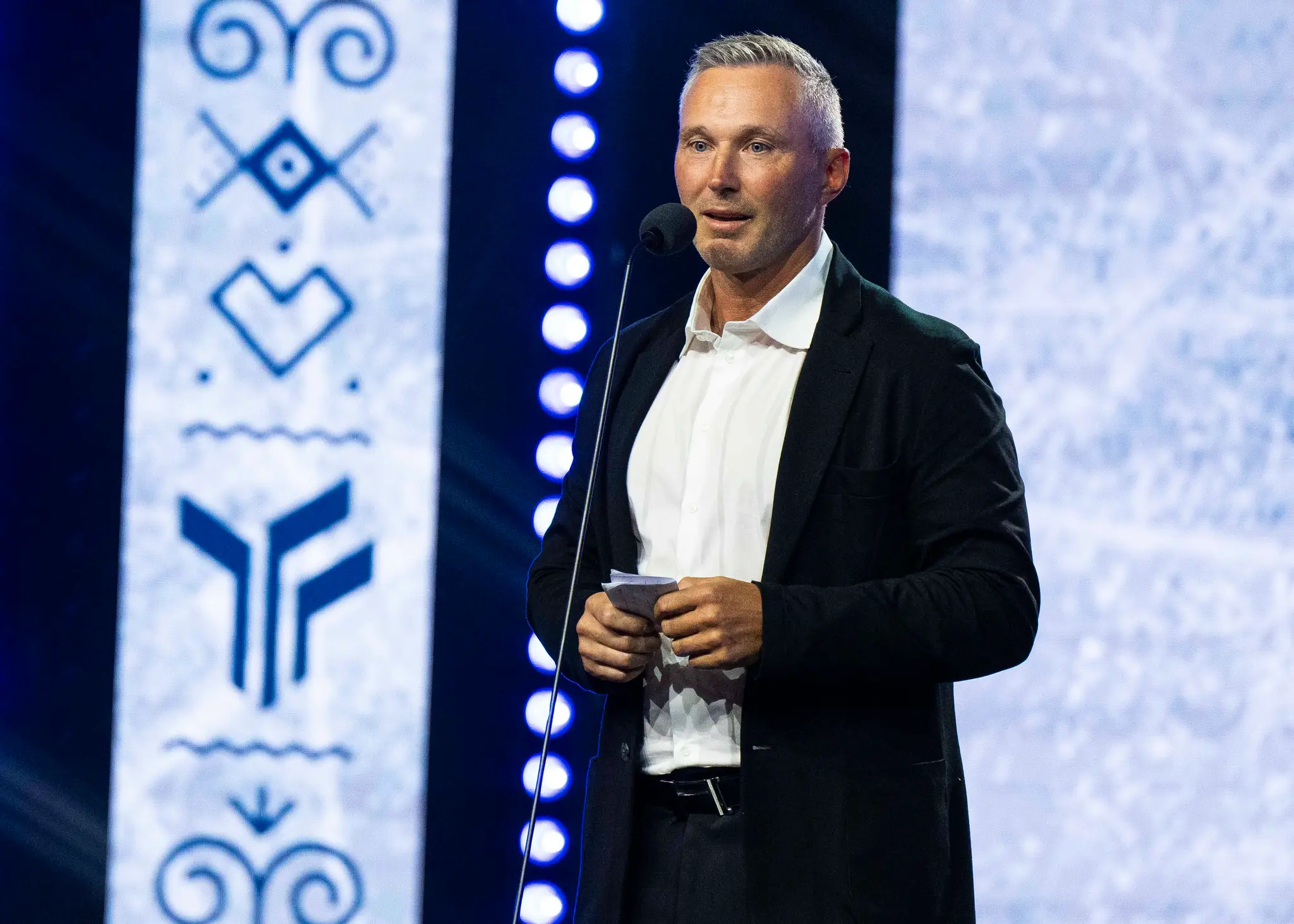 Ľubomír Višňovský.