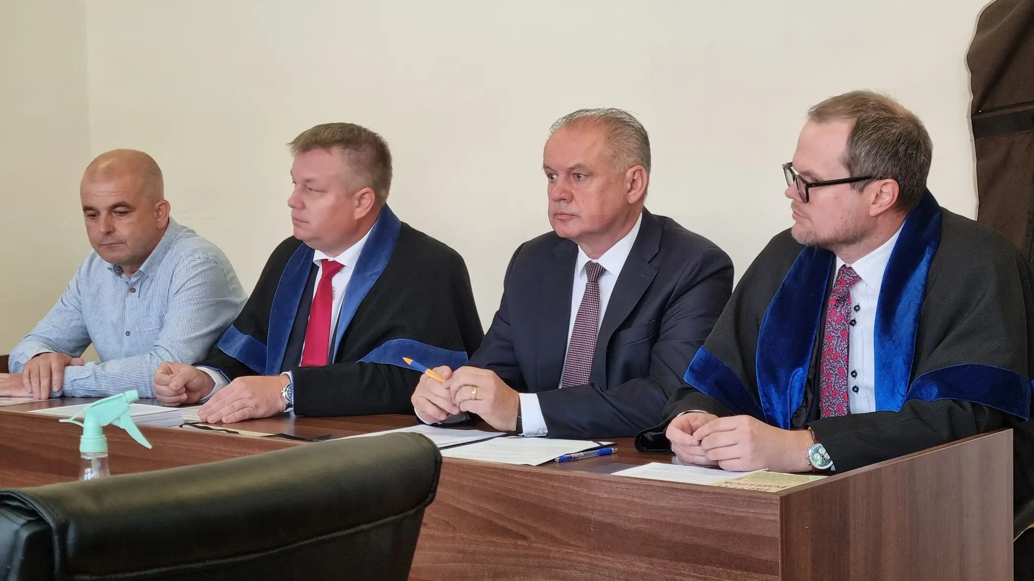 Andrej Kiska na súde.