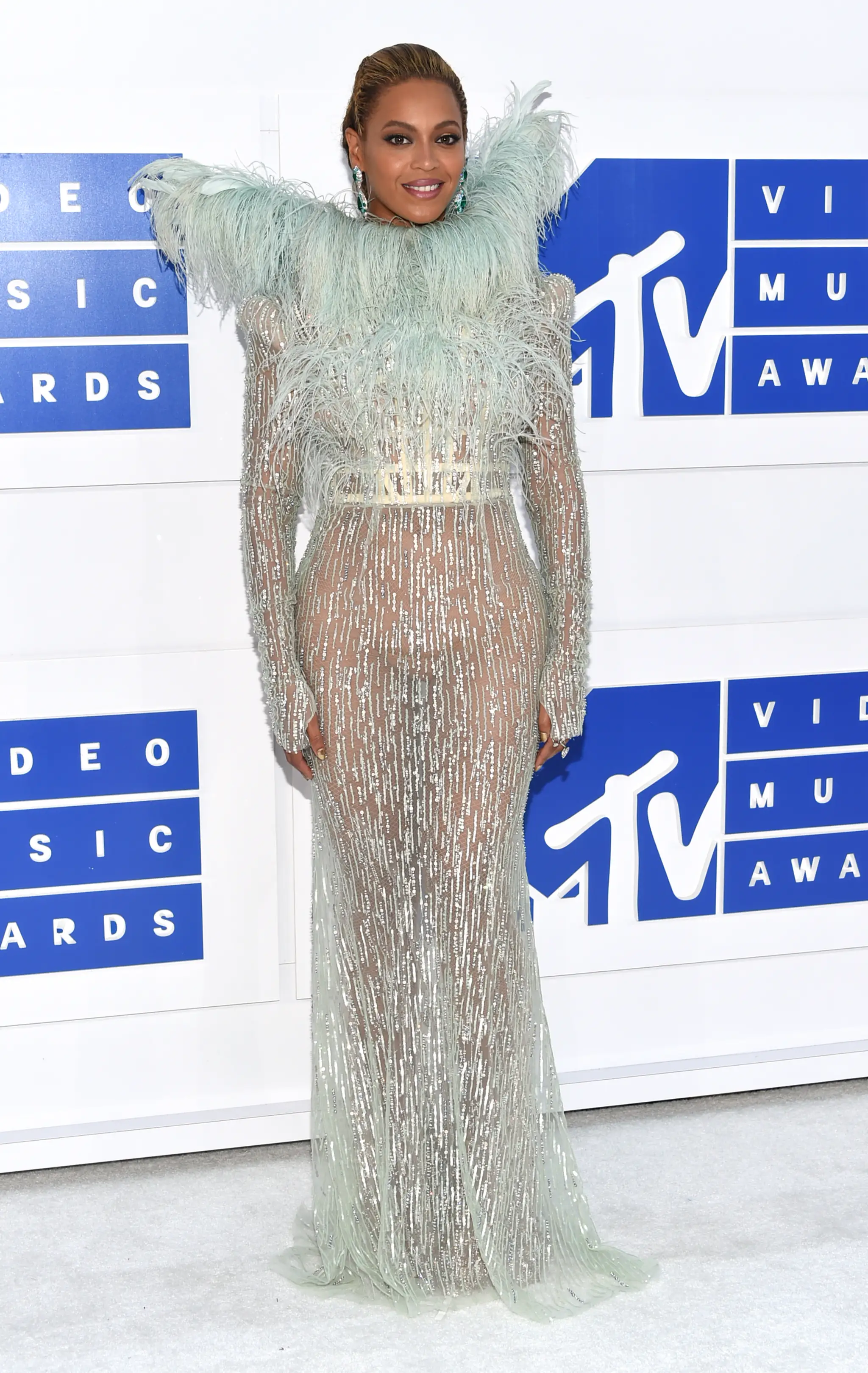 vma27.jpg
