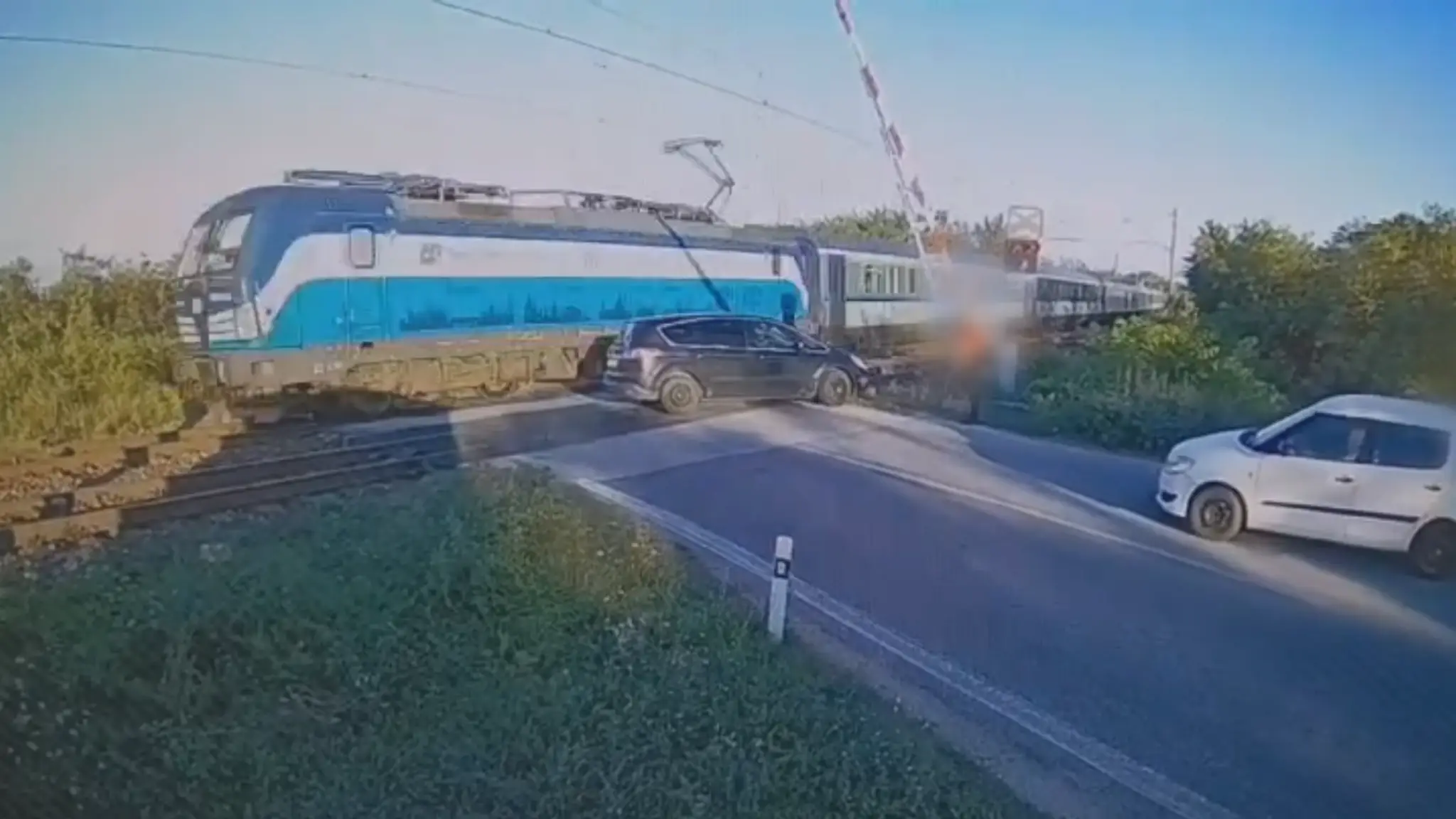 Incident na železničnom priecestí na juhu Slovenska