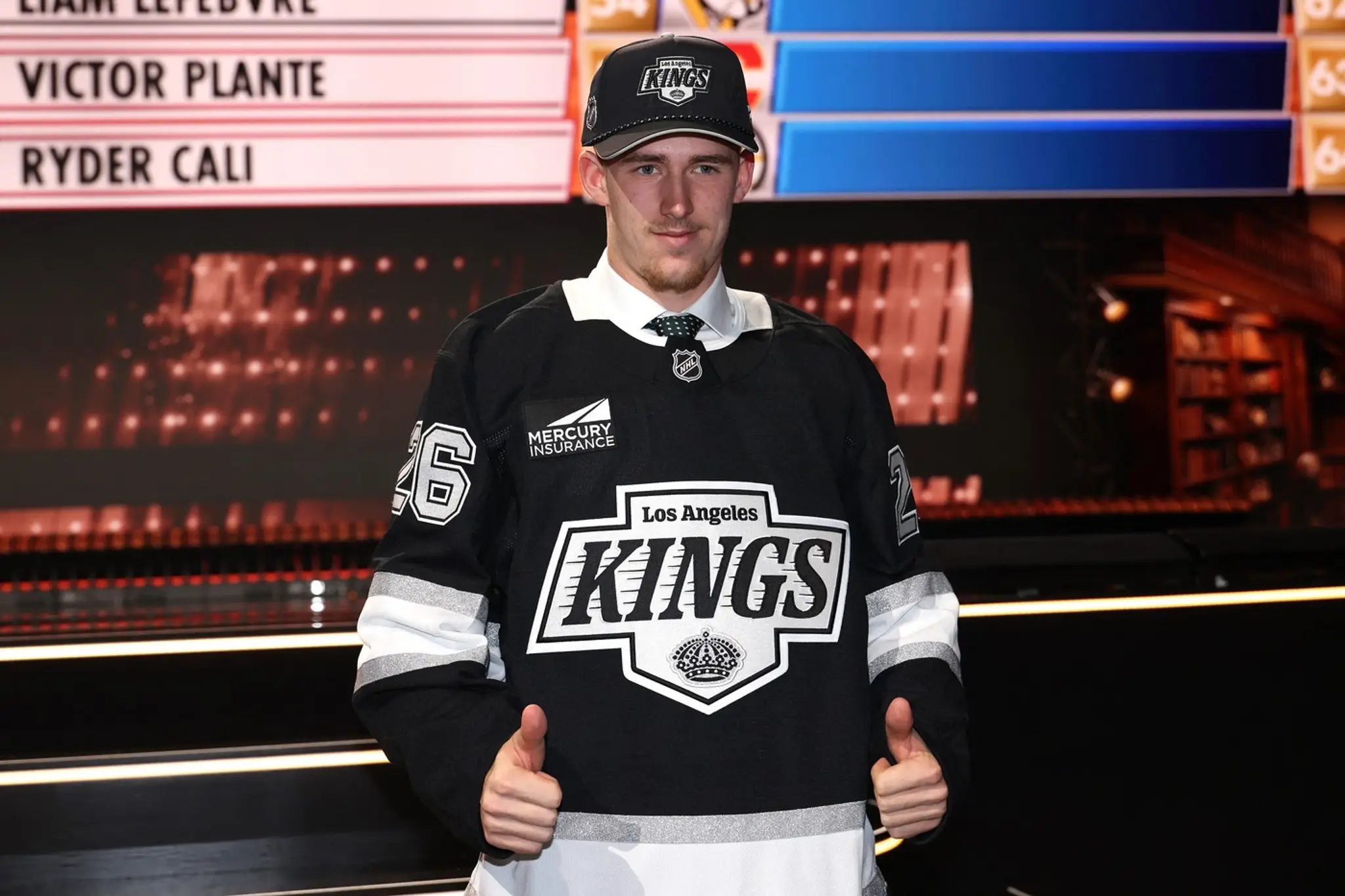 Adam Goljer po drafte do NHL.