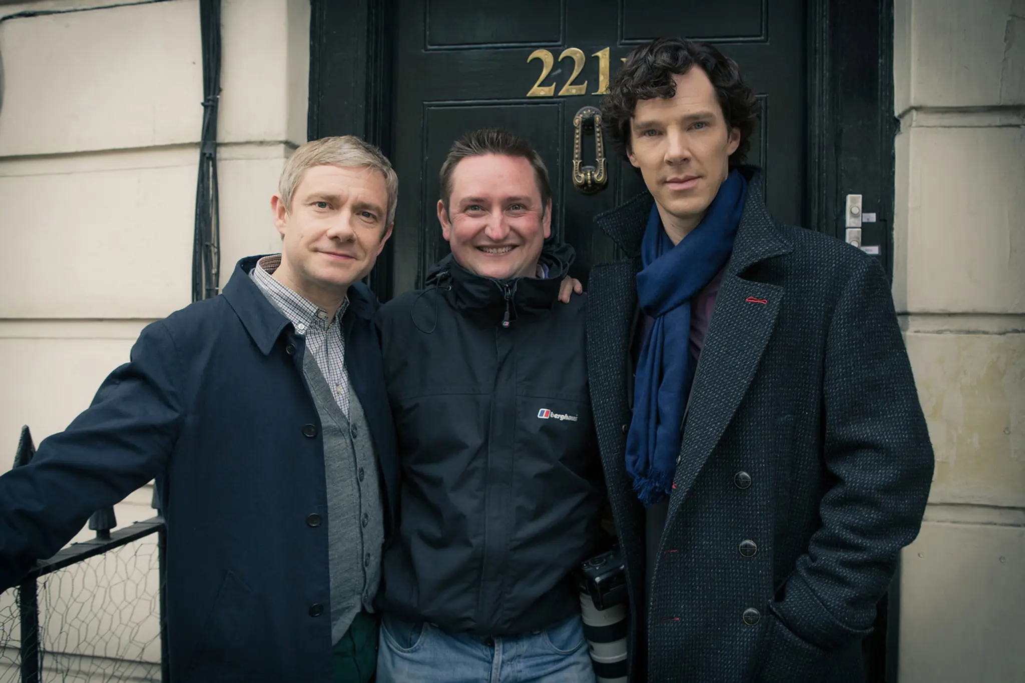 Robert Viglasky s hlavnými predstaviteľmi seriálu Sherlock - Martinom Freemanom a Benedictom Cumberbatchom.