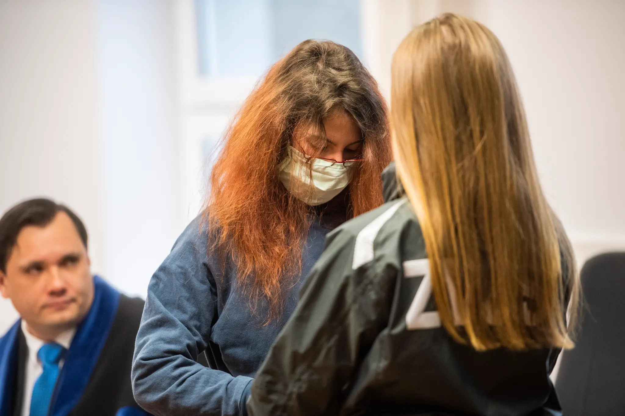 Obžalovaná Bibiana Scholzová a jej advokát Jozef Dobrovič počas procesu v kauze pokusu o úkladnú vraždu priateľky svojho bývalého priateľa v kozmetickom salóne
