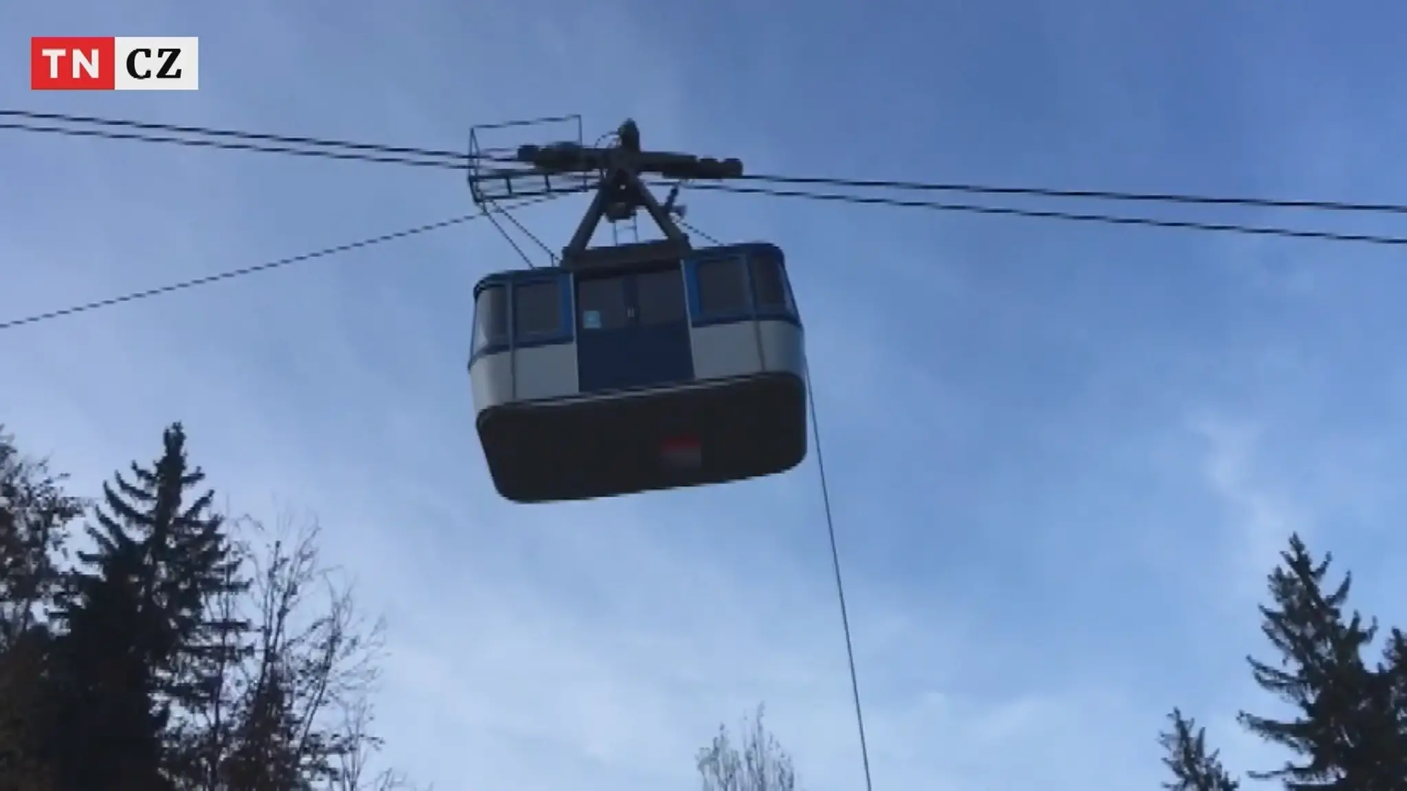 Lanovka na hore Ještěd.