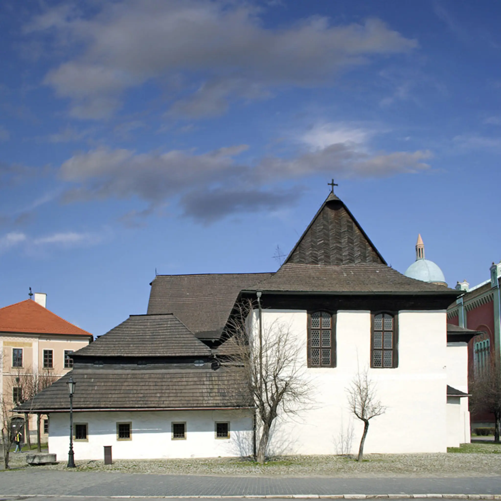 Zadná časť dreveného evanjelického kostola v Kežmarku.
