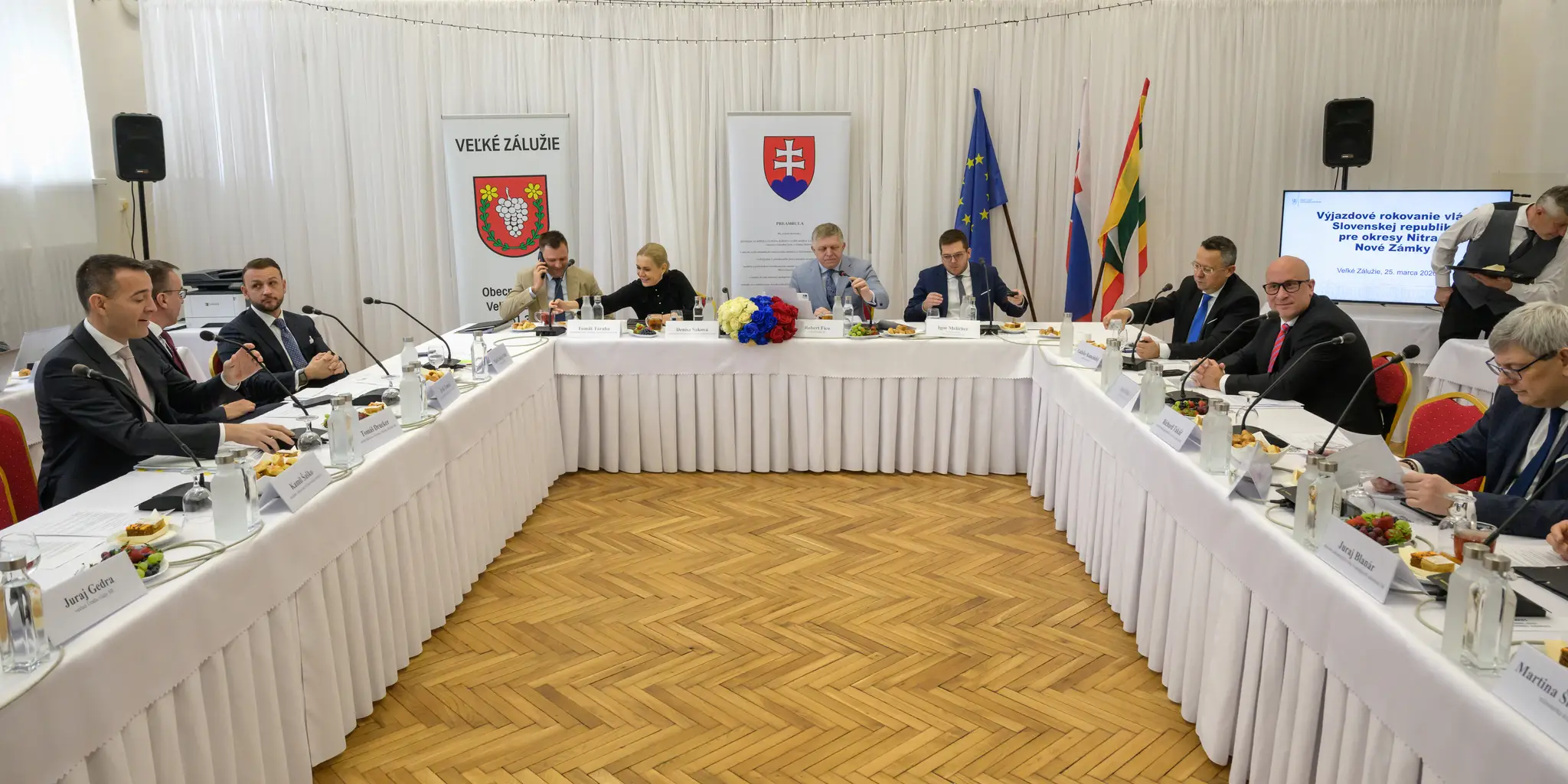 Výjazdové rokovanie vlády vo Veľkom Záluží 