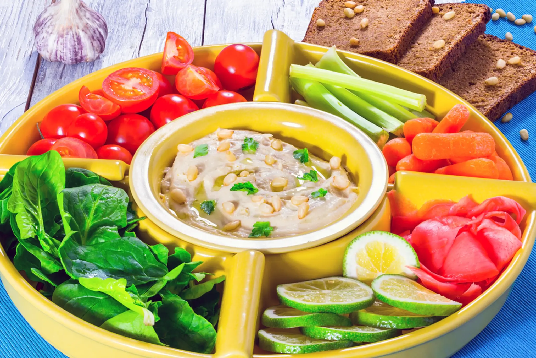 Cícerová nátierka hummus.