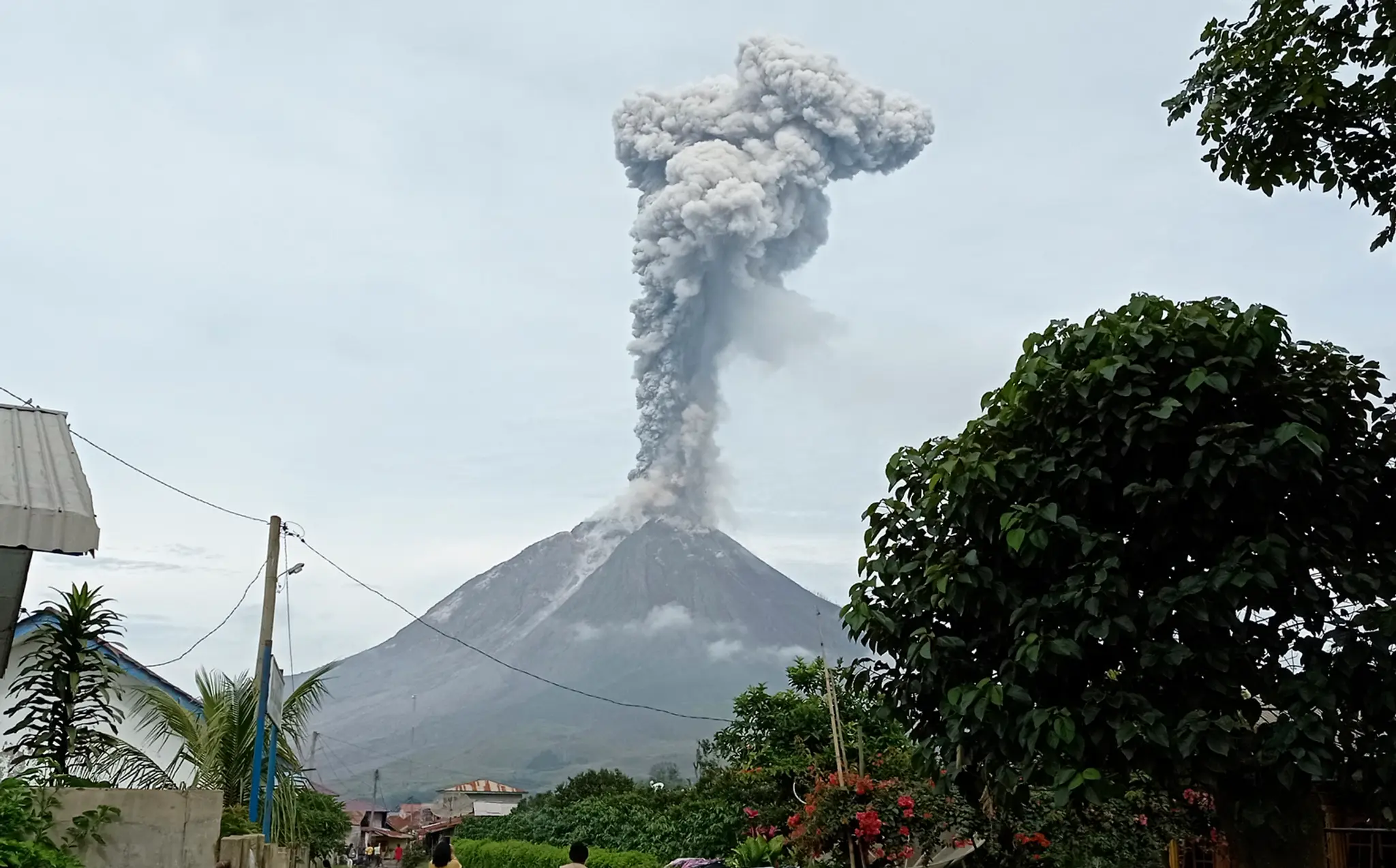 Indonézska sopka Sinabung