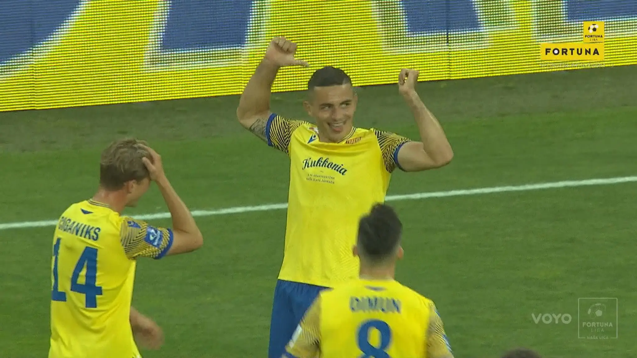 Nikola Krstović sa raduje po góle do siete Liptovského Mikuláša.