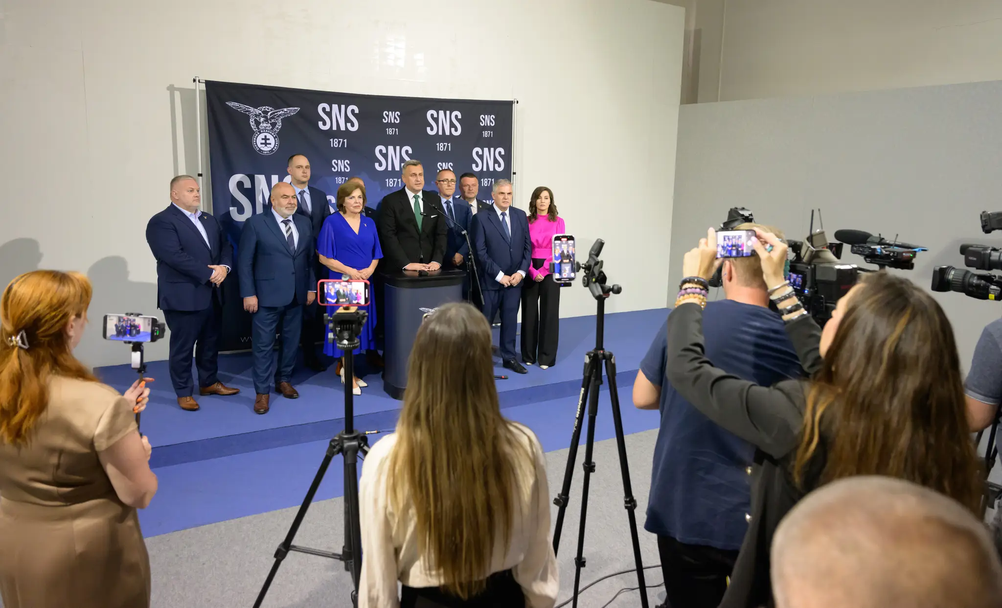 Tlačová konferencia Slovenskej národnej strany (SNS) po skončení snemu SNS.