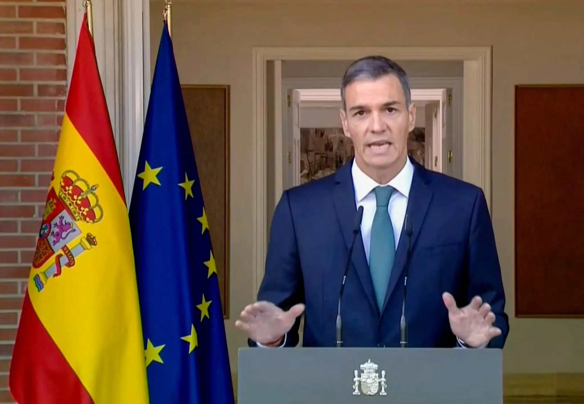 Španielsky premiér Pedro Sánchez v pondelok predstavil deväť opatrení, ktorých cieľom je podľa jeho slov zastaviť „genocídu v Pásme Gazy“.