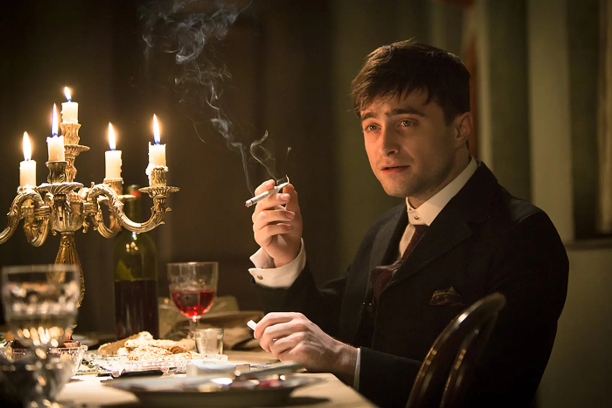 Daniel Radcliffe v seriáli A Young Doctor's Notebook na motívy ruského spisovateľa Michaila Bulgakova.