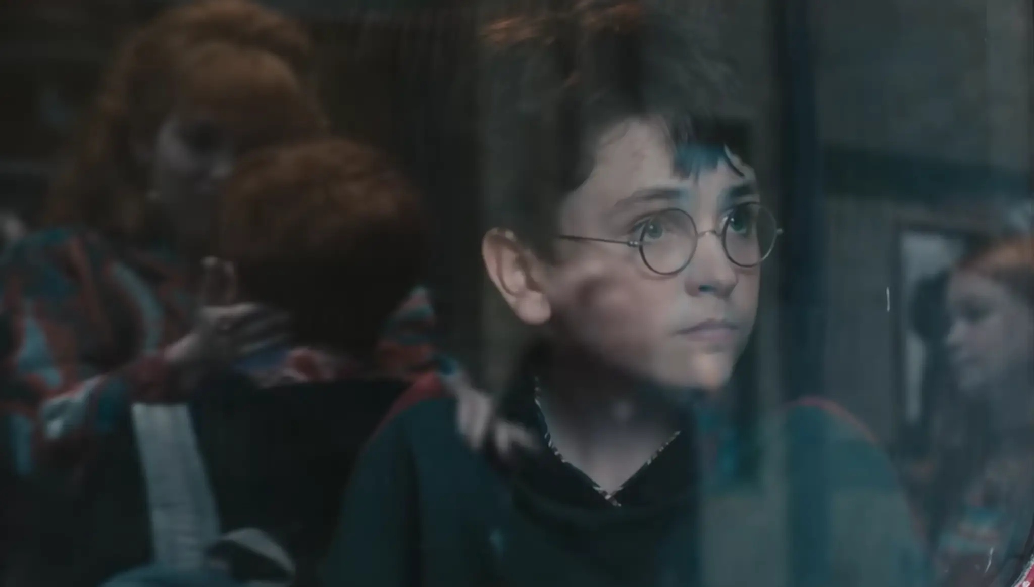 Záber z nového seriálu Harry Potter a Kameň mudrcov