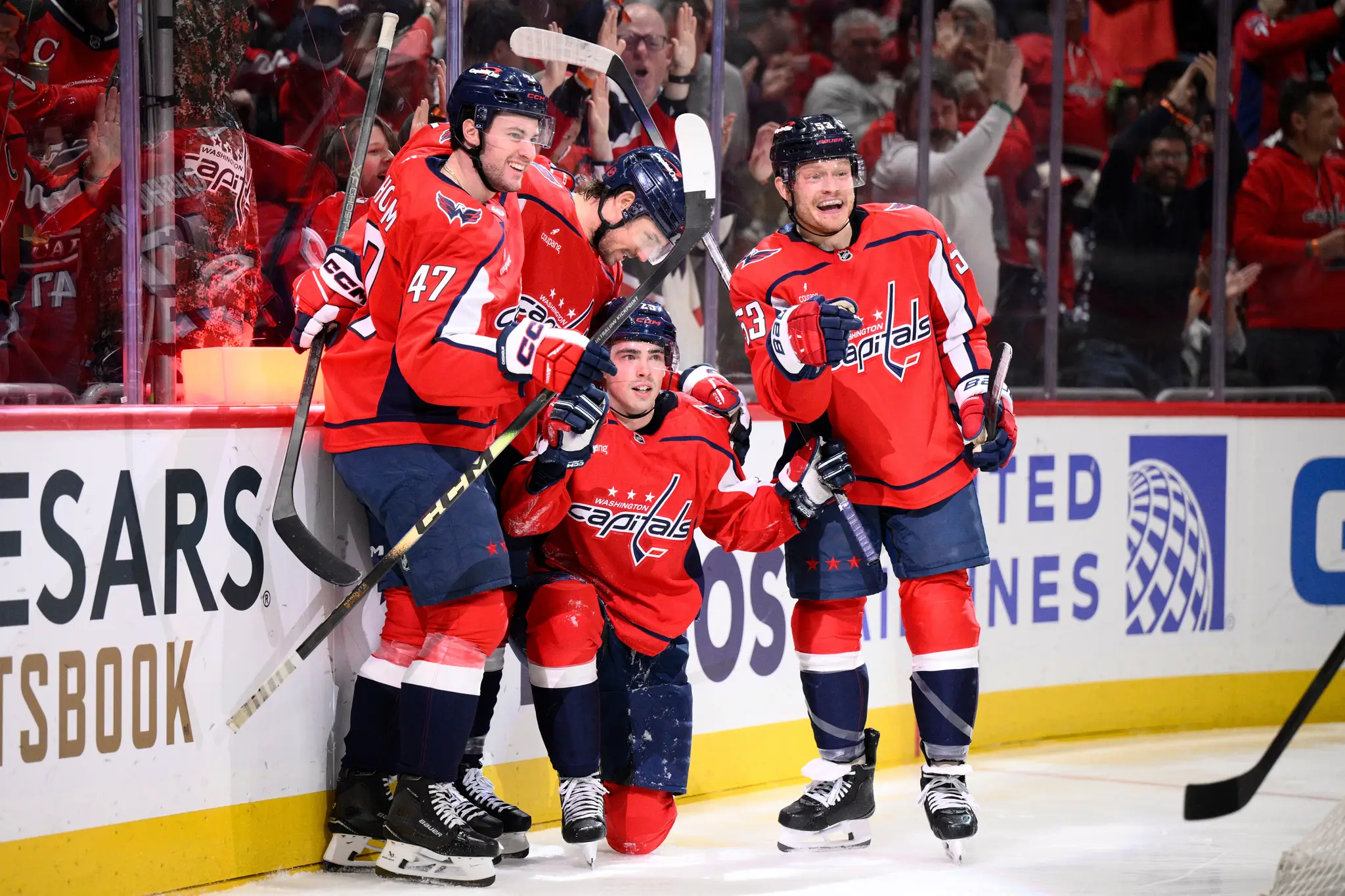 Hokejisti Washingtonu Capitals sa tešia z gólu.